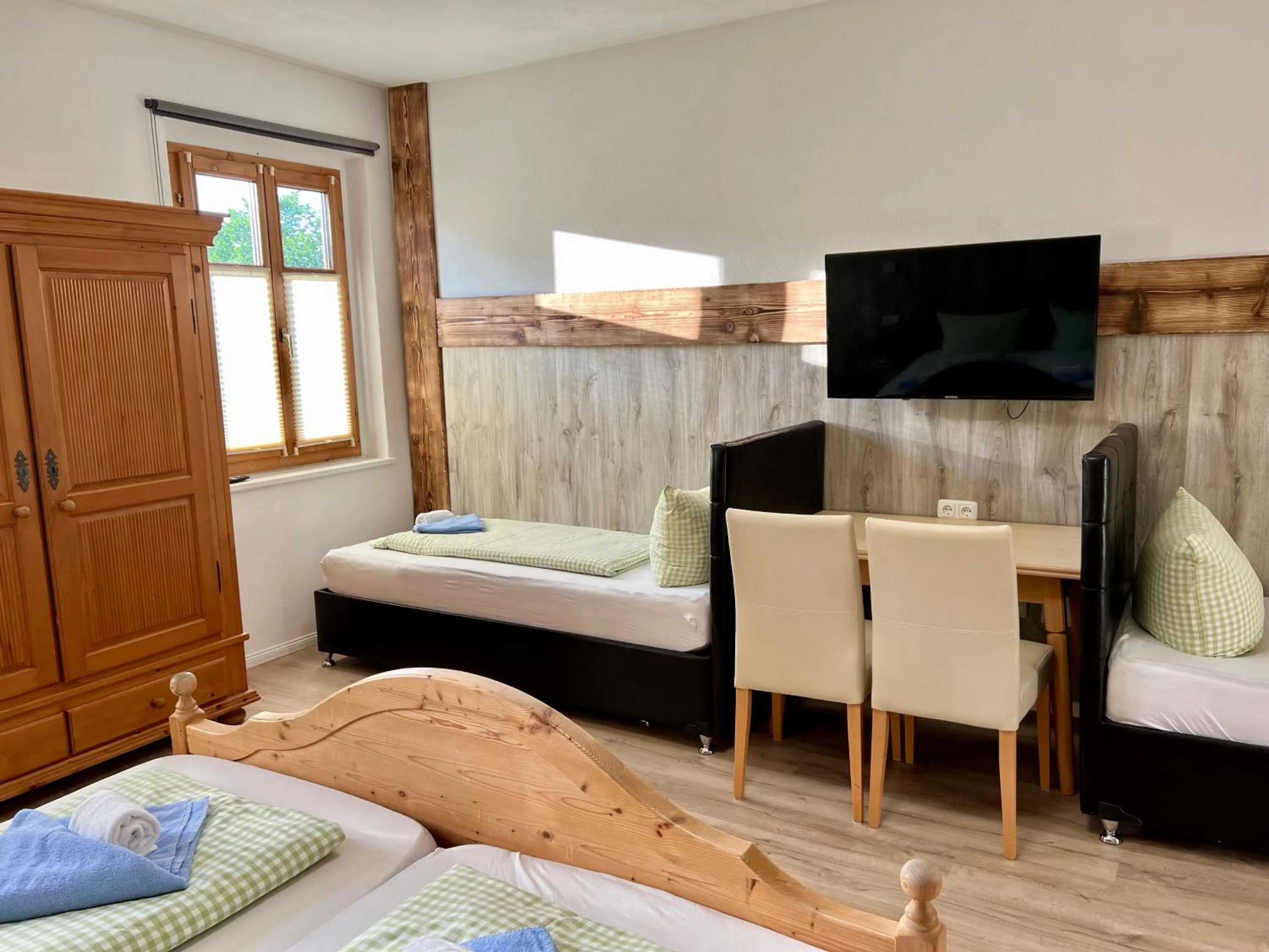 Bed in Gasthof Löwen