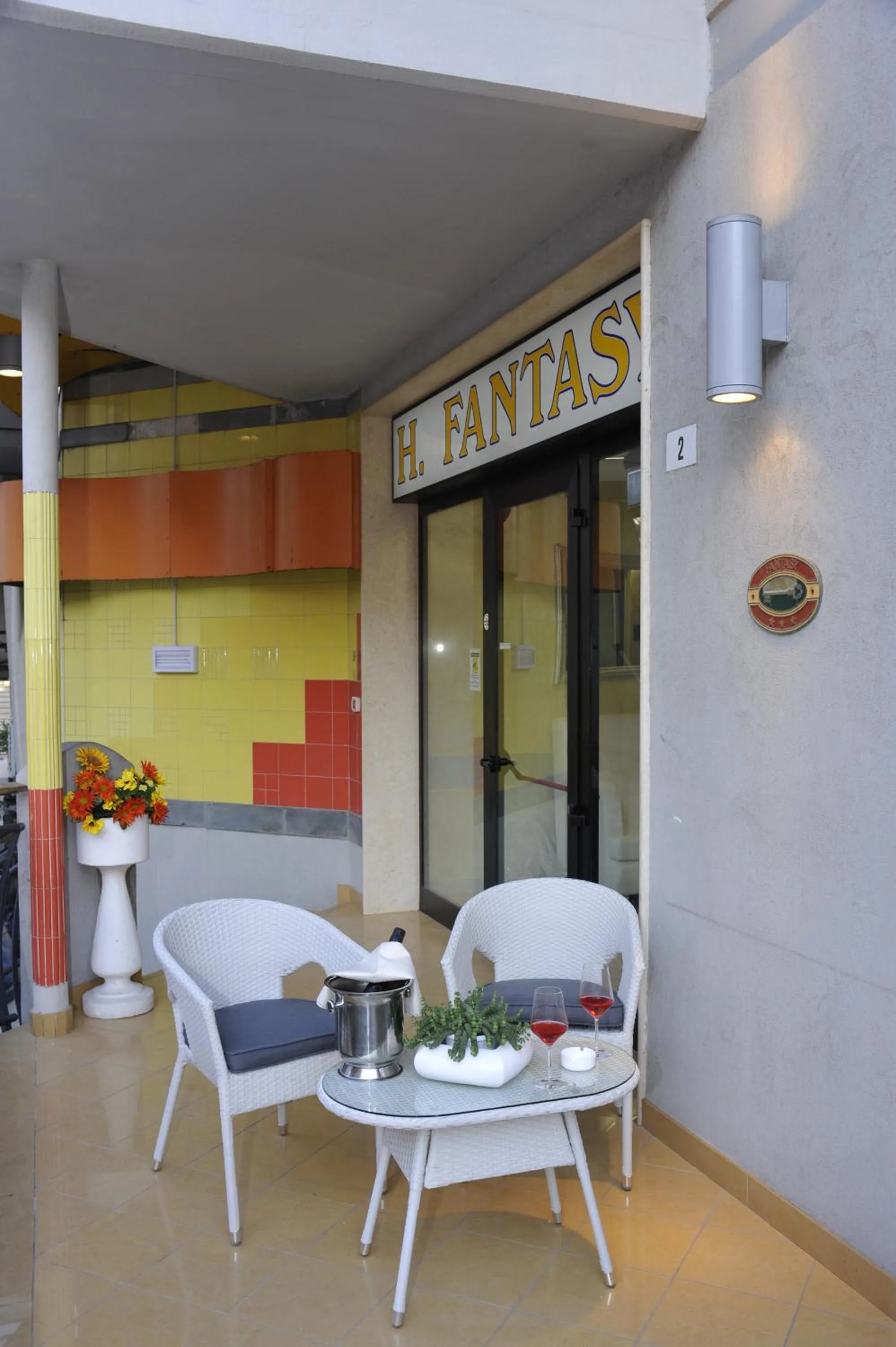 Facade/entrance in Hotel Fantasy