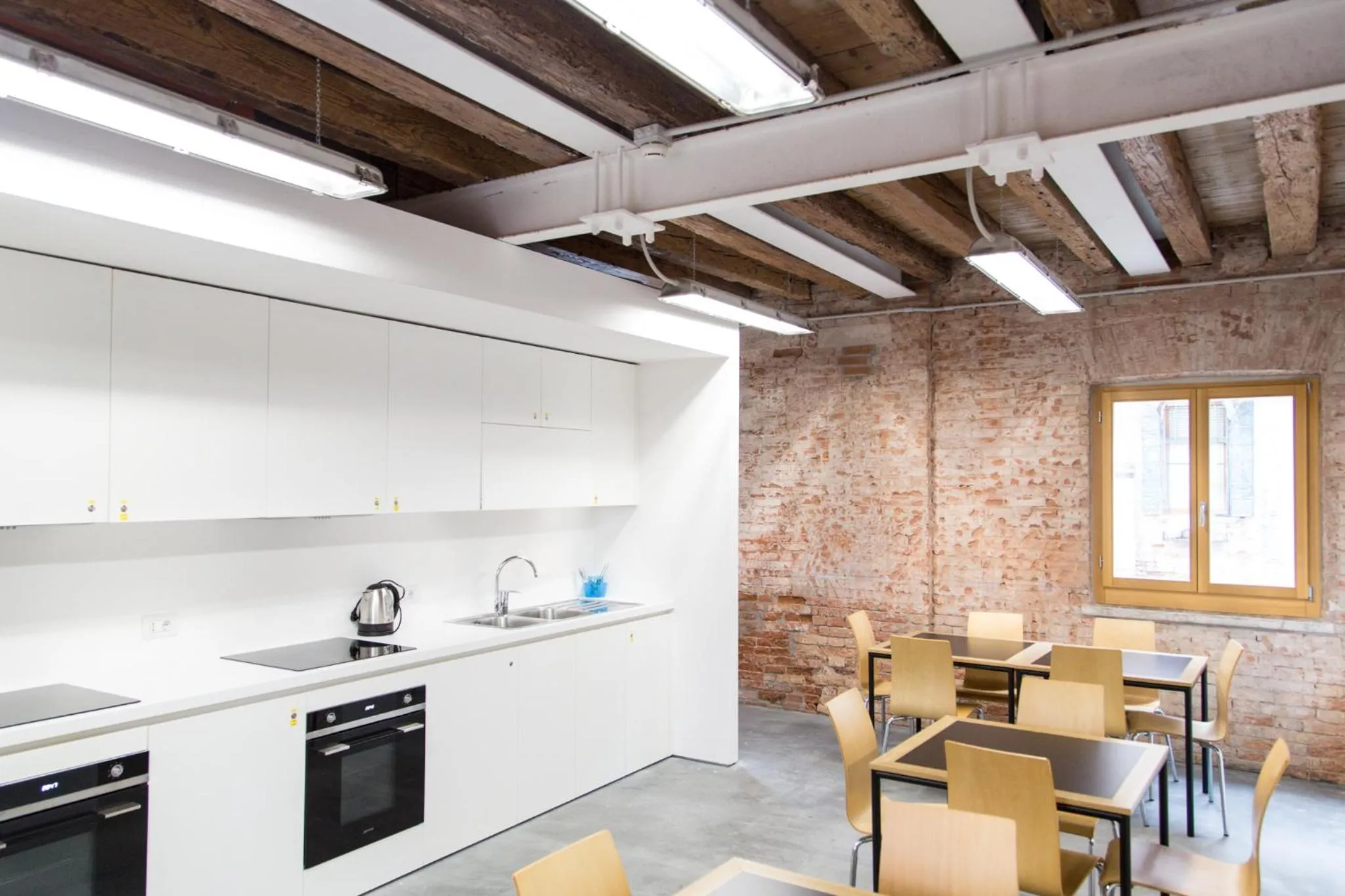 Kitchen or kitchenette in Combo Venezia