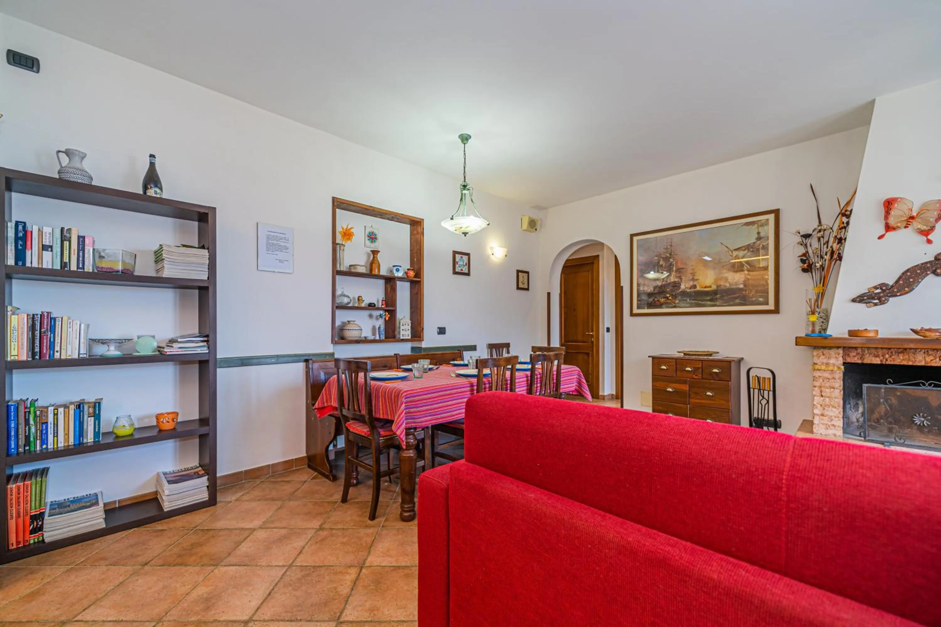 Master apartment in villa 6 to 8 persons with large private garden