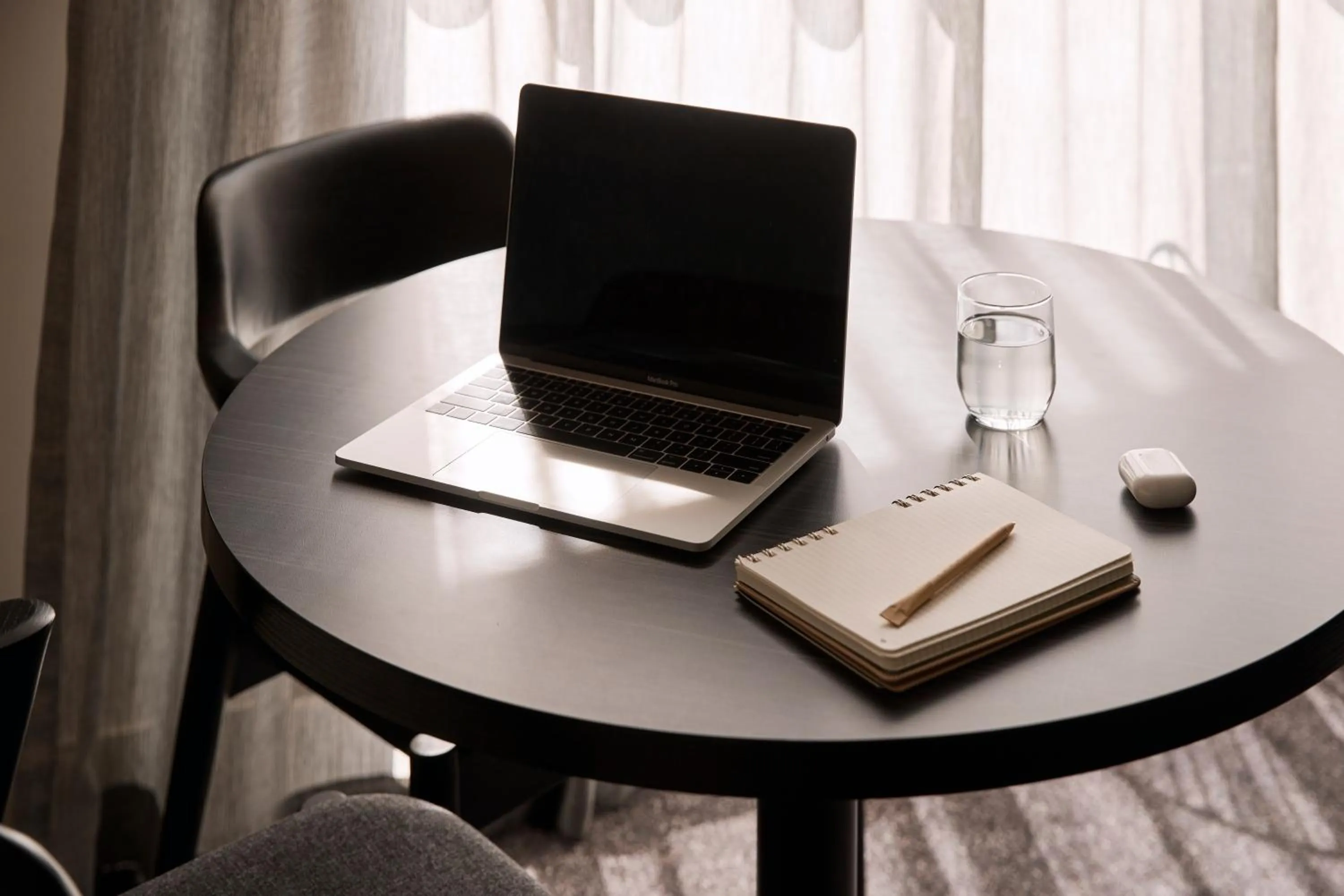Seating area in Rydges Ringwood