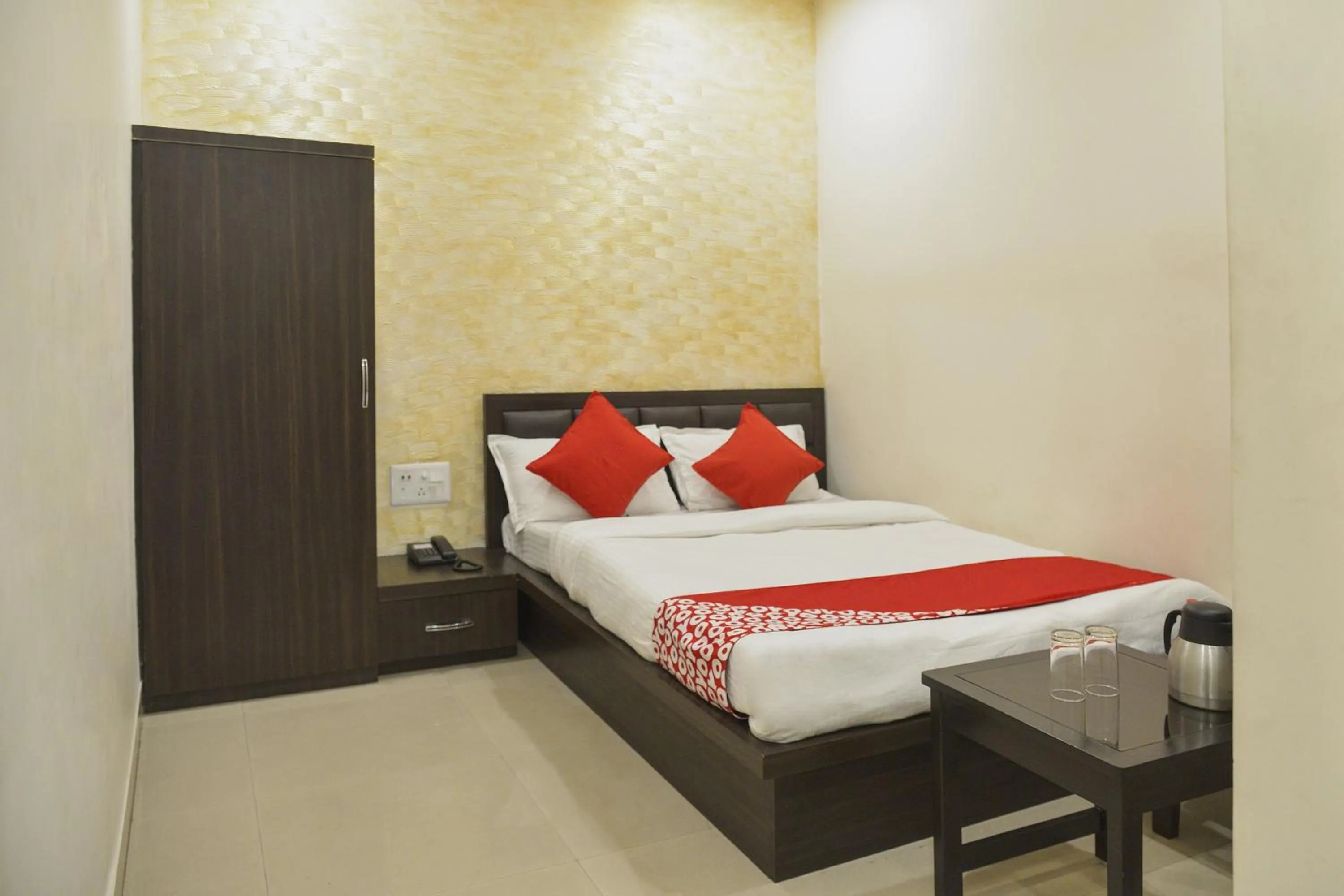 Other, Bed in Collection O De Sivalika Boutique Near Dakshineswar Kali Temple