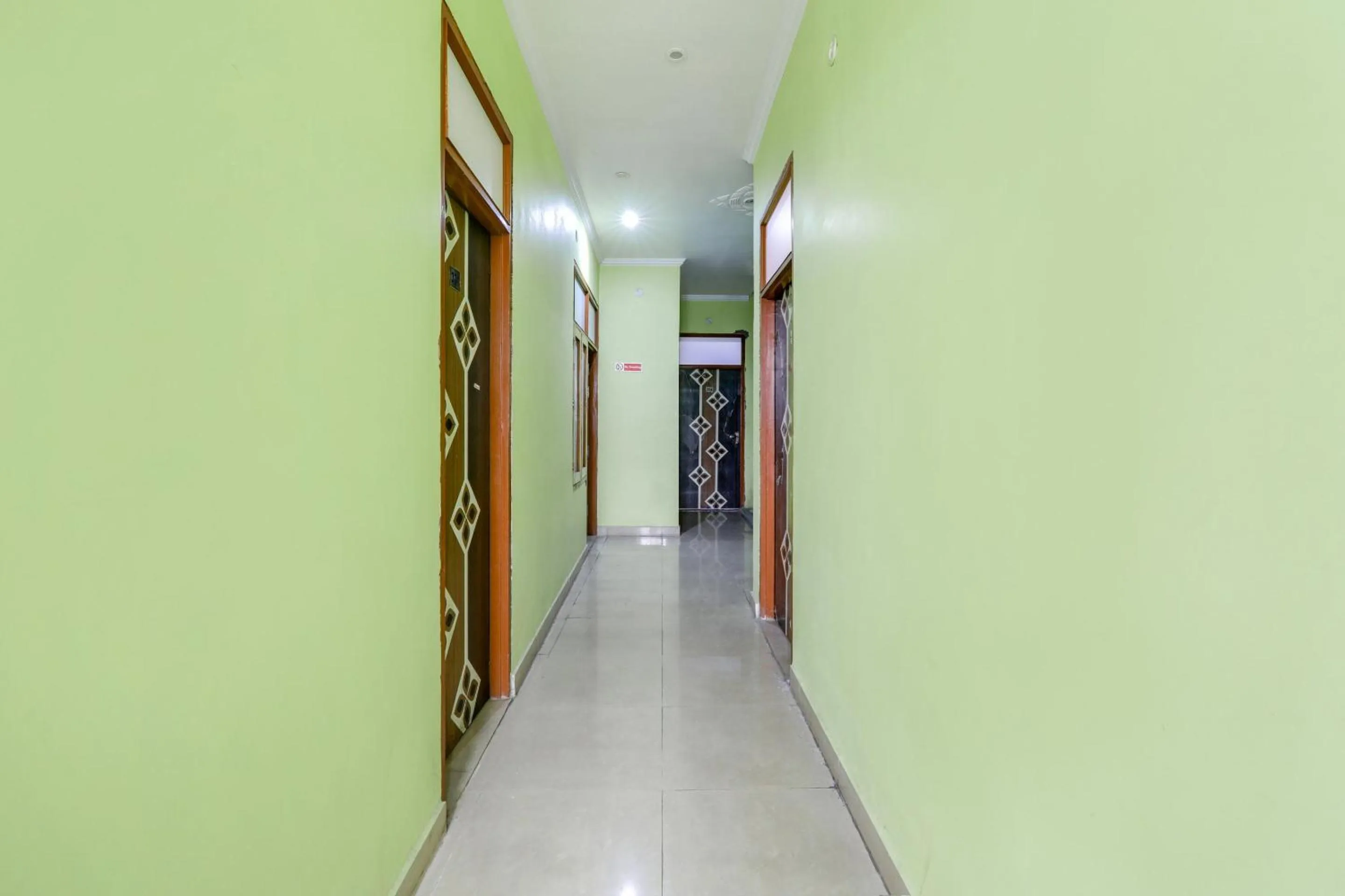 Lobby or reception in OYO 76256 Trimurti Palace