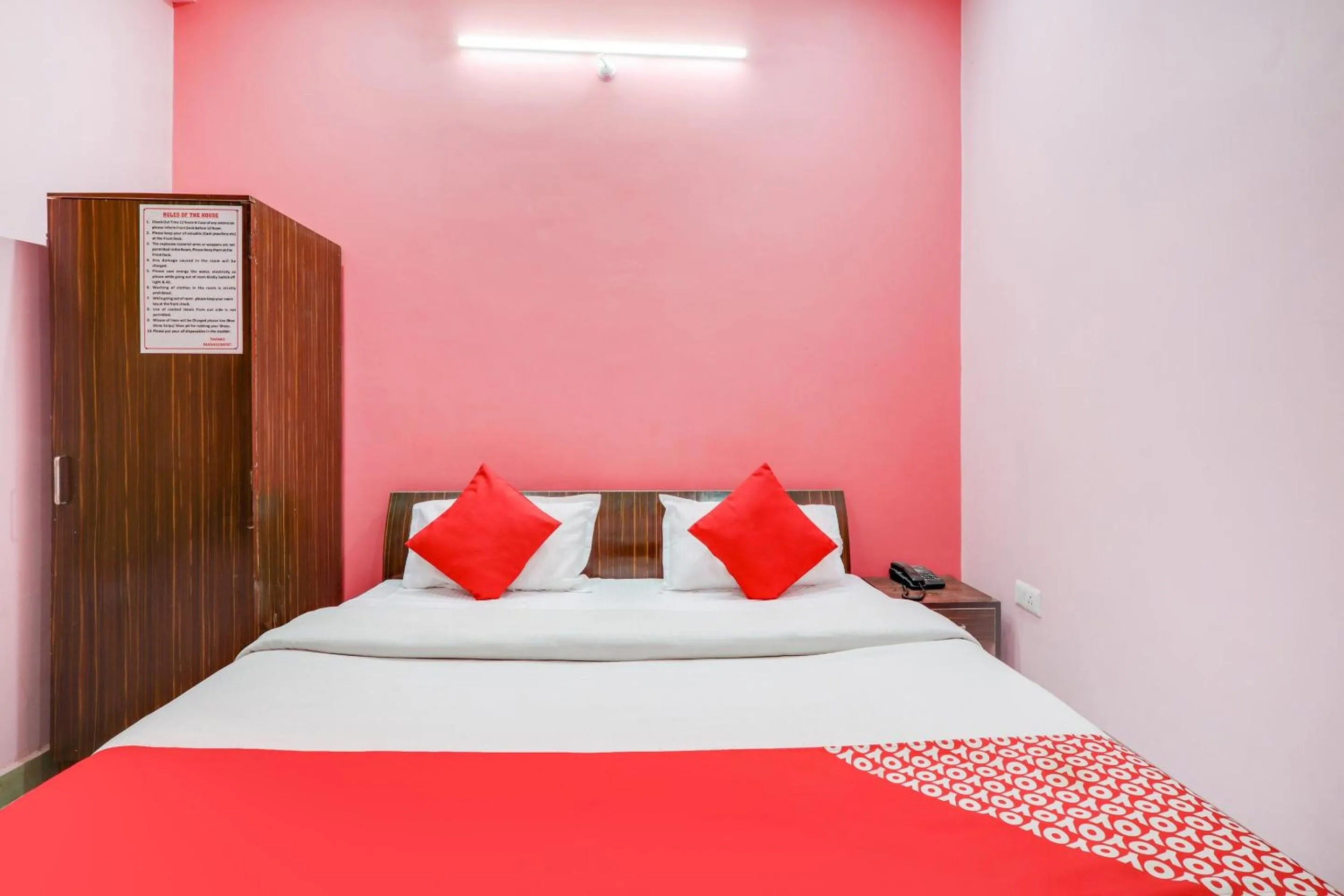 Bedroom in OYO 76256 Trimurti Palace