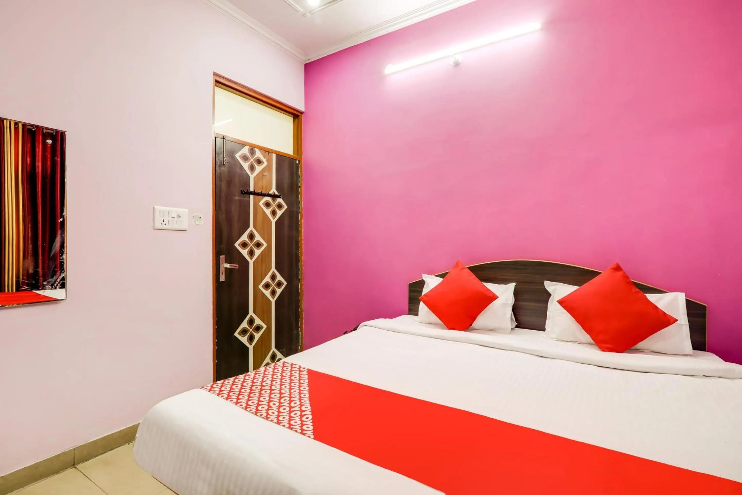 Bedroom in OYO 76256 Trimurti Palace