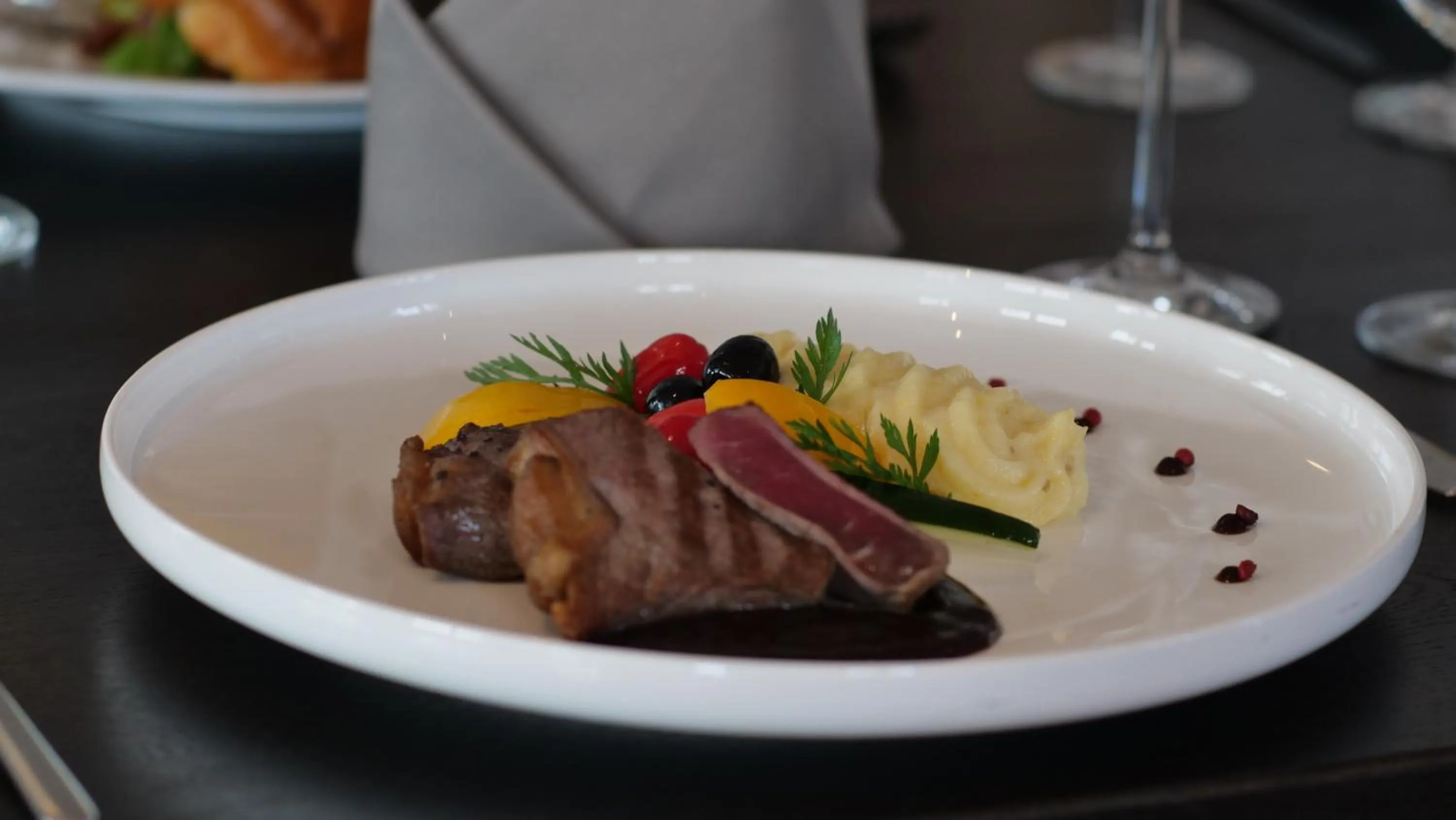 Restaurant/places to eat in Landhotel Zum Kronprinzen