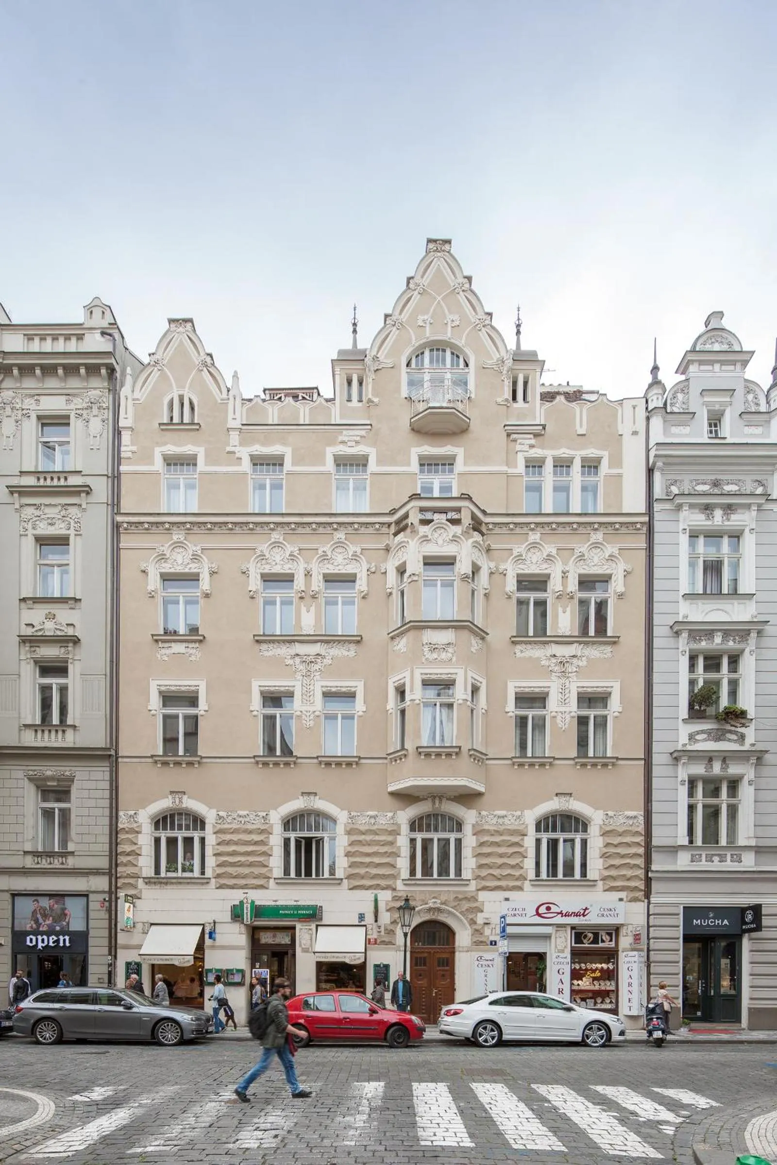 Property building in The BEST place in Prague - Old Town