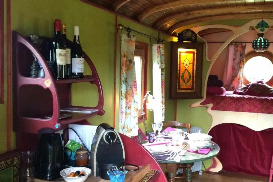 Bed in B&B Le Manoir d'Ange