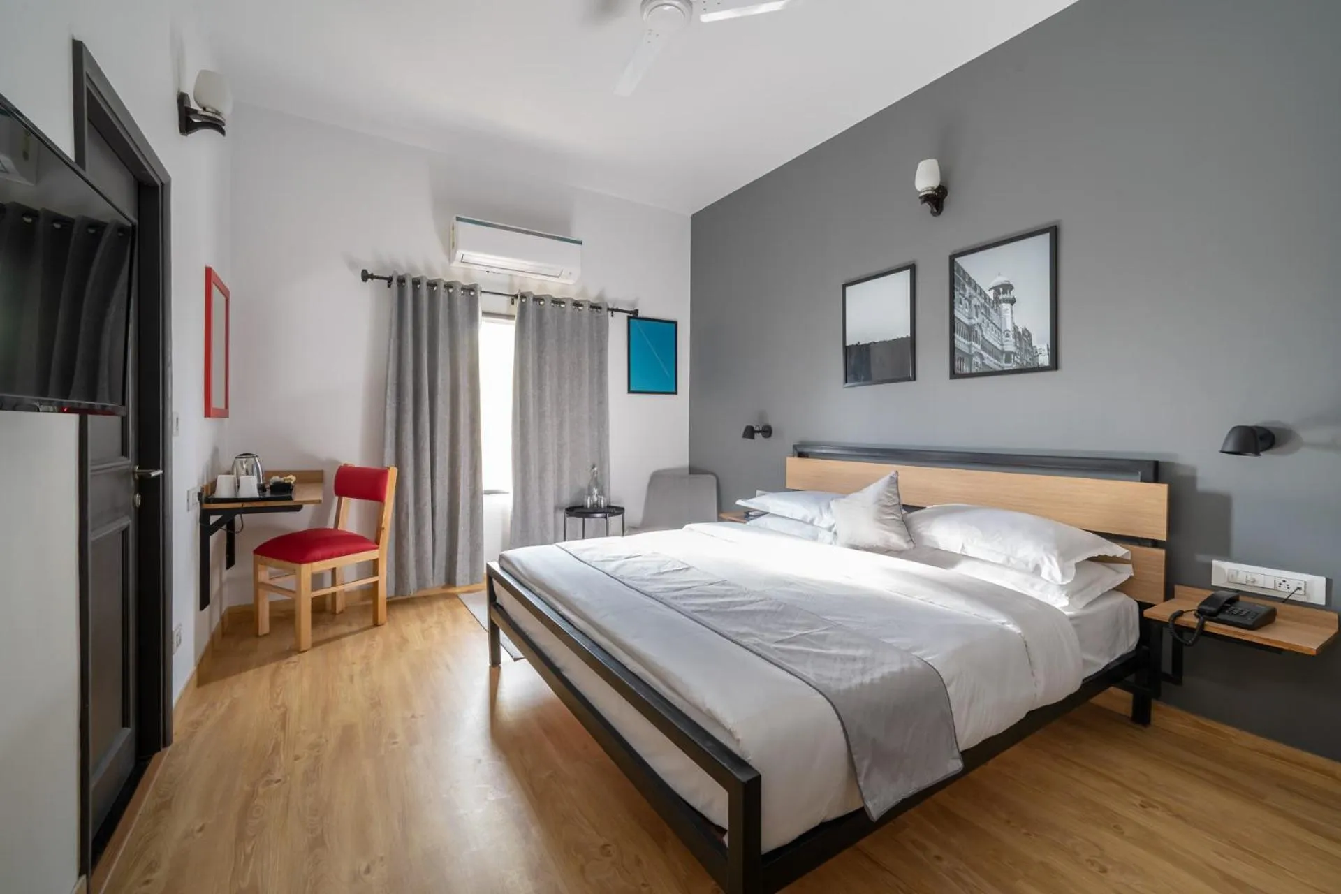 Bed in Loft 24, Mansarovar