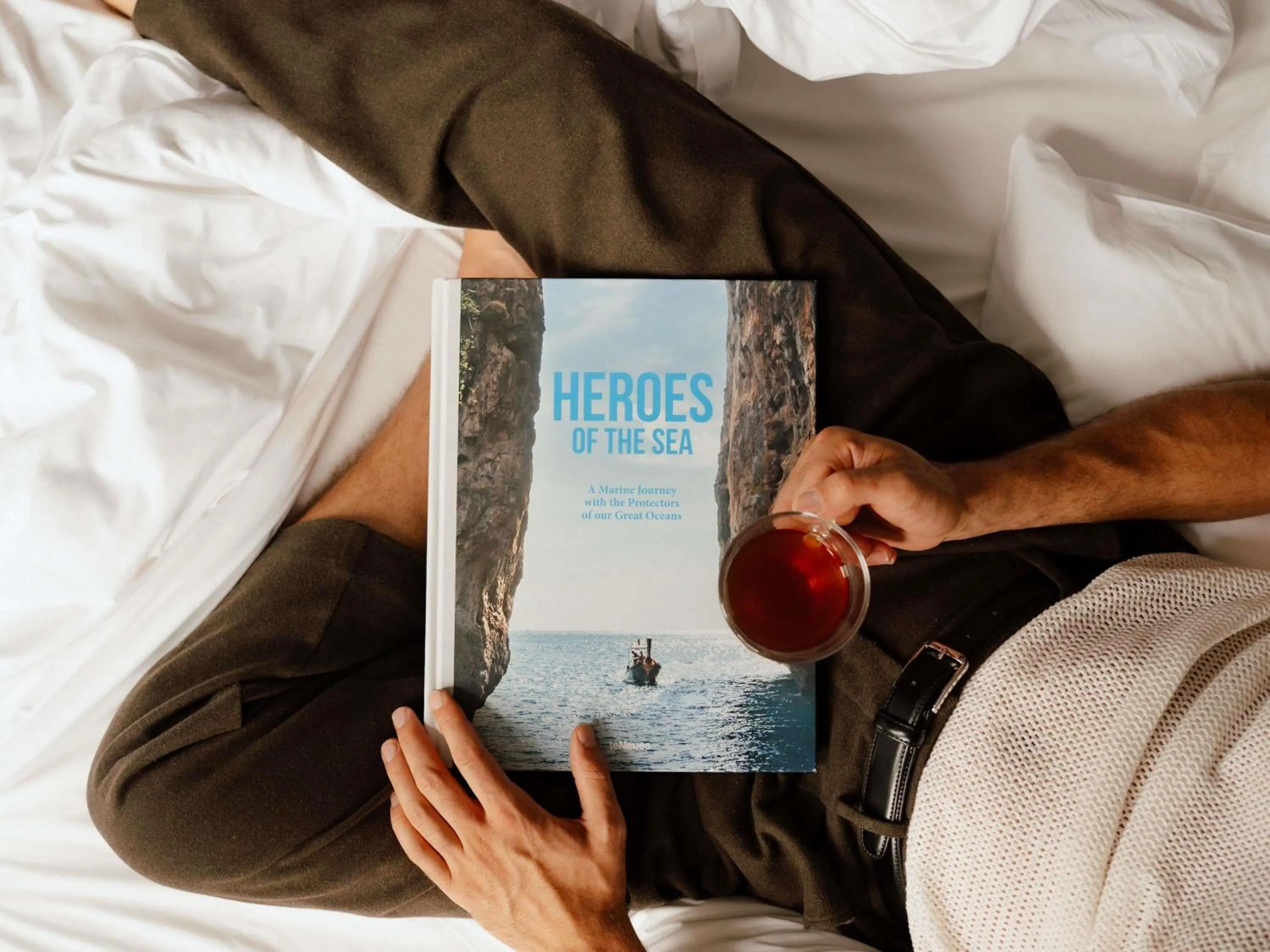 Bedroom, Bed in Le Marin Hotel Rotterdam City - Handwritten Collection