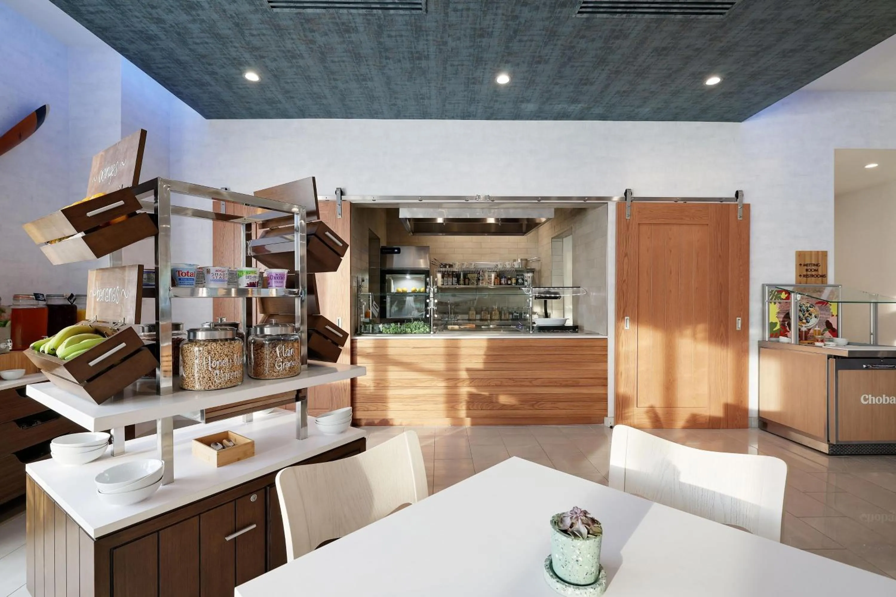 Breakfast in Element New York Wood Ridge