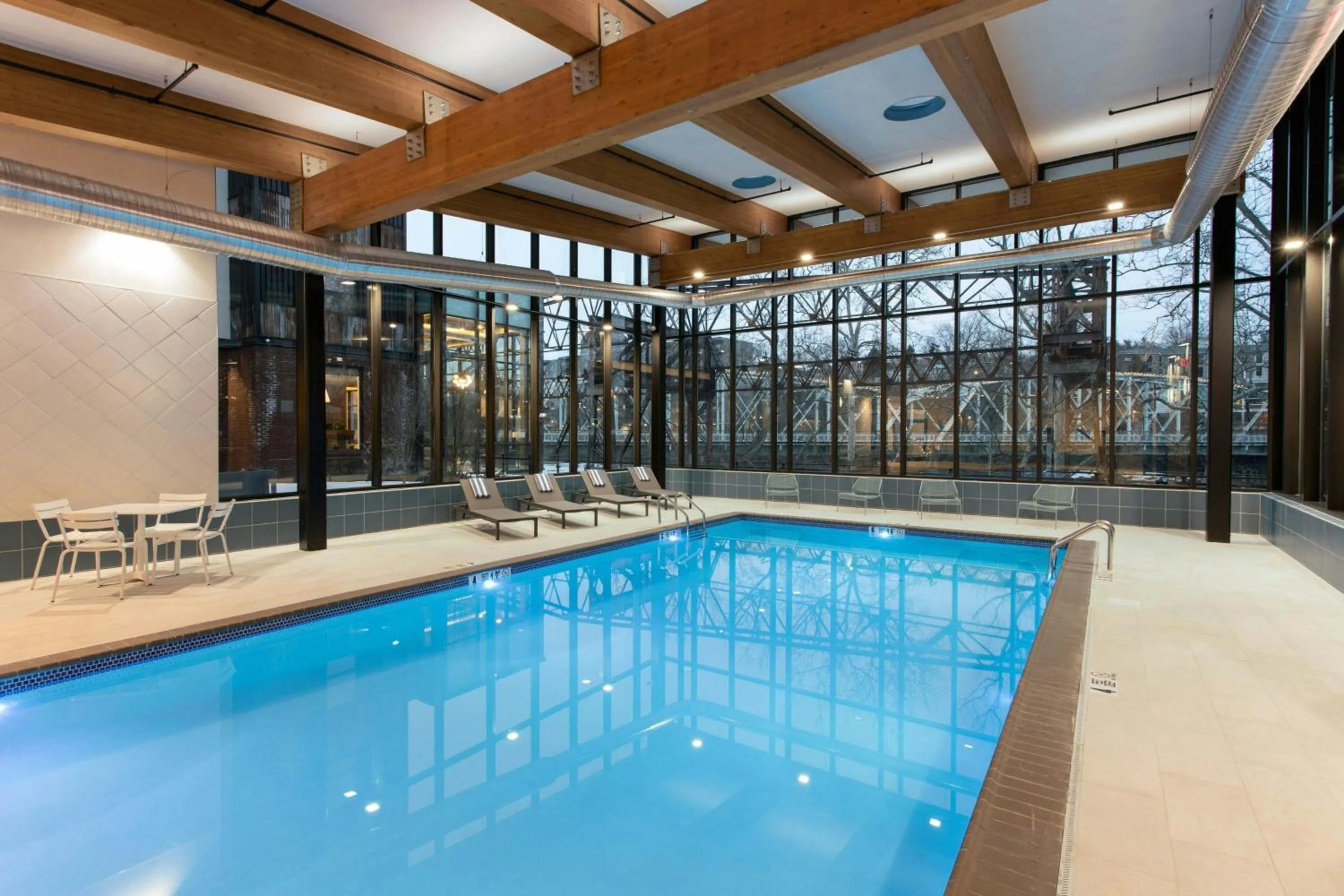Swimming pool in Residence Inn By Marriott Philadelphia Bala Cynwyd