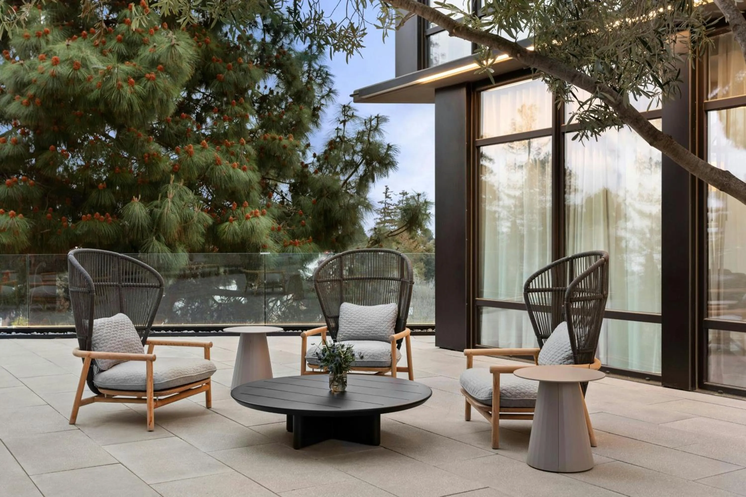 Swimming pool in TETRA Hotel, Autograph Collection