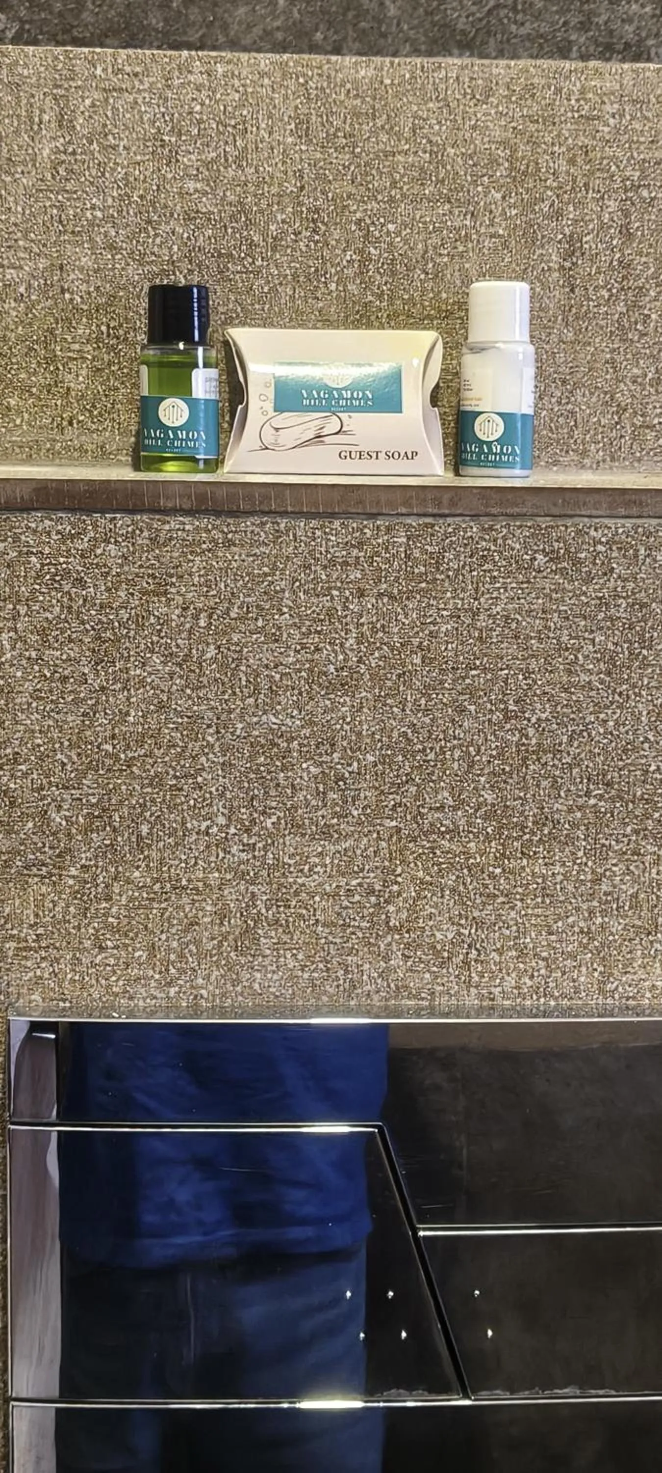 Bathroom in Vagamon Hill Chimes