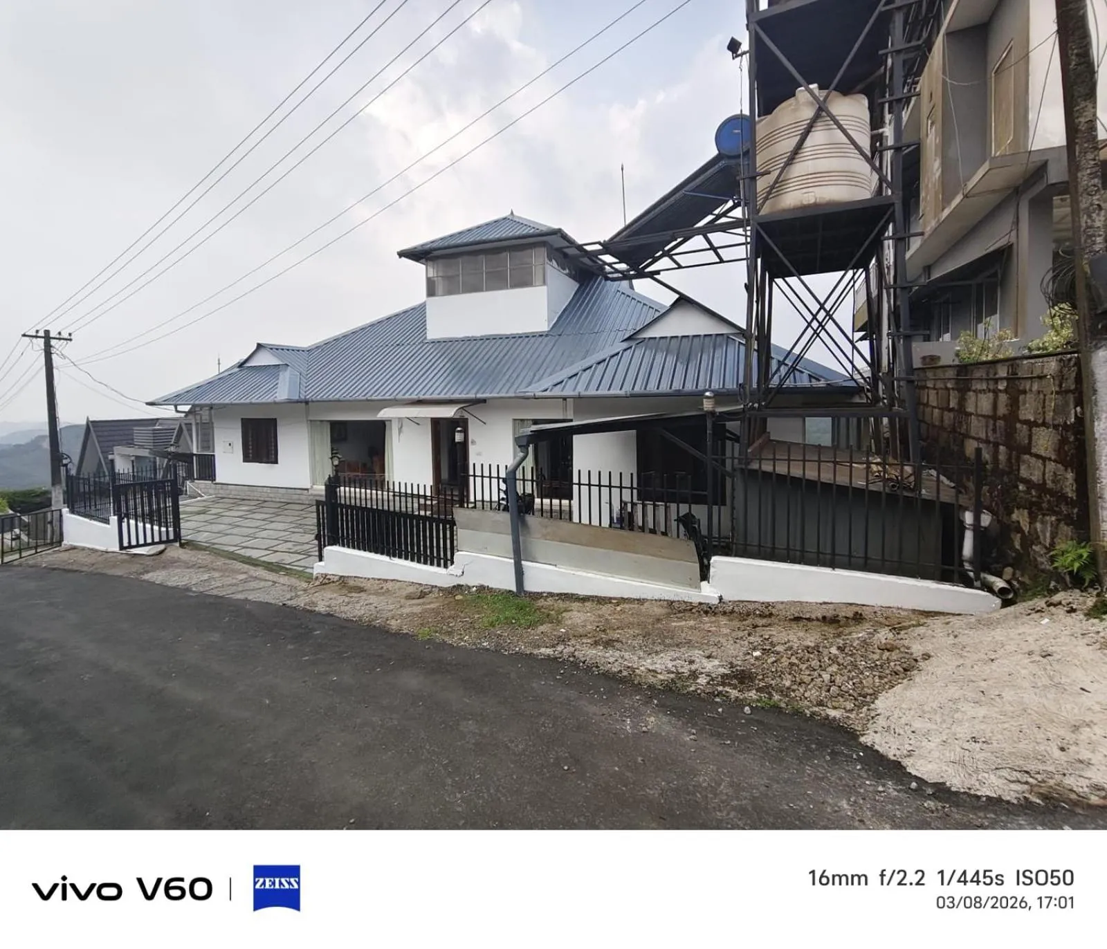 Parking in Vagamon Hill Chimes
