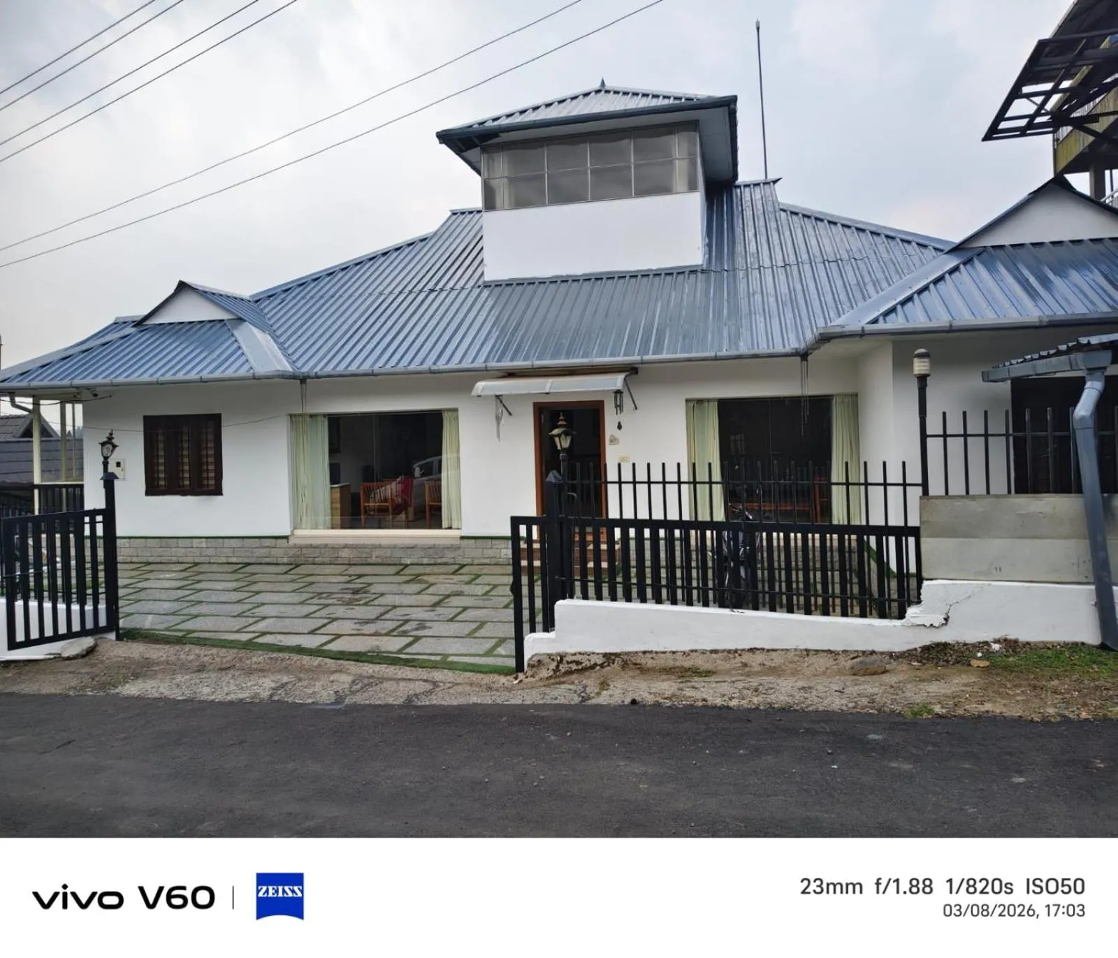 Parking in Vagamon Hill Chimes