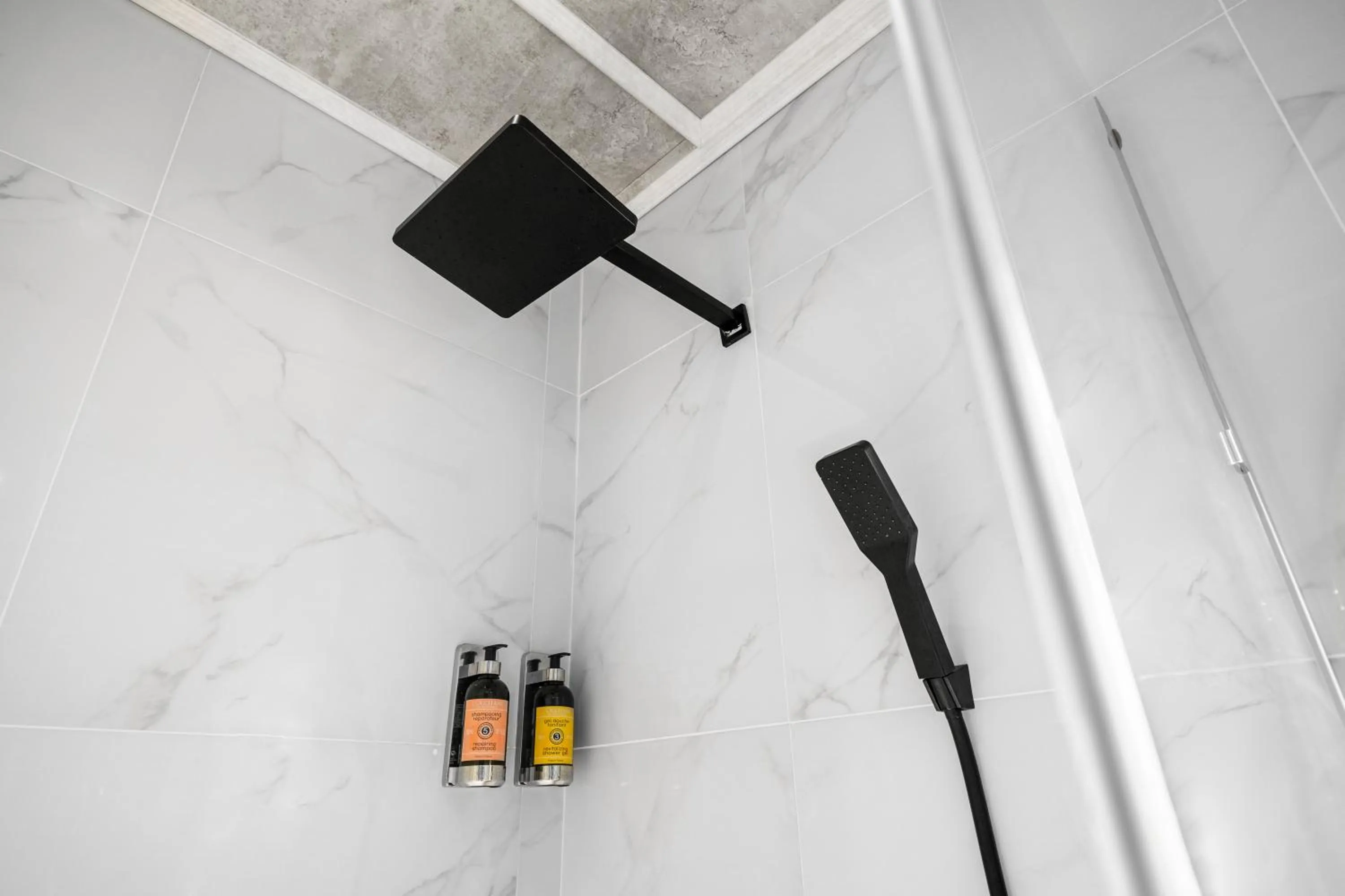 Shower in A&R Urban Hotel