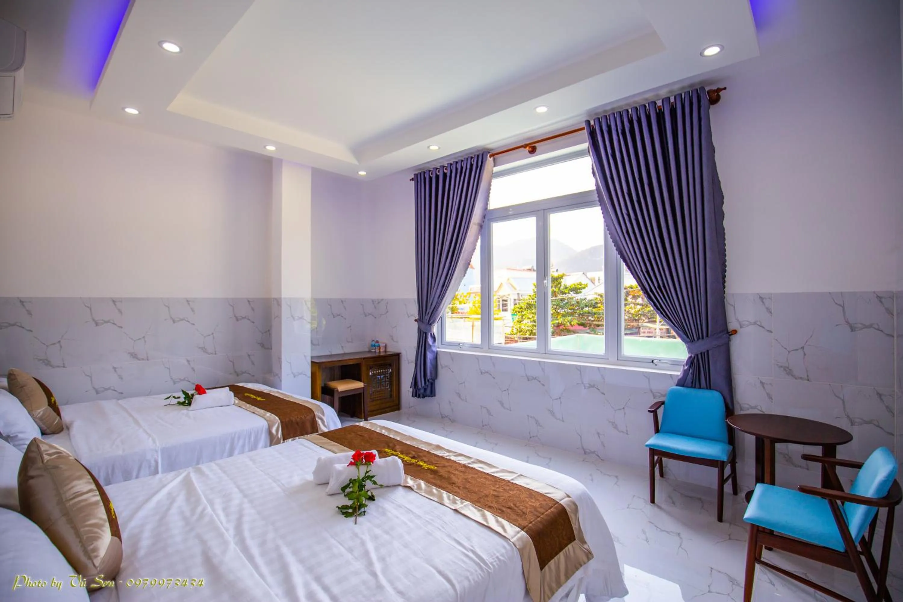 Bed in Hưng Khánh Hotel