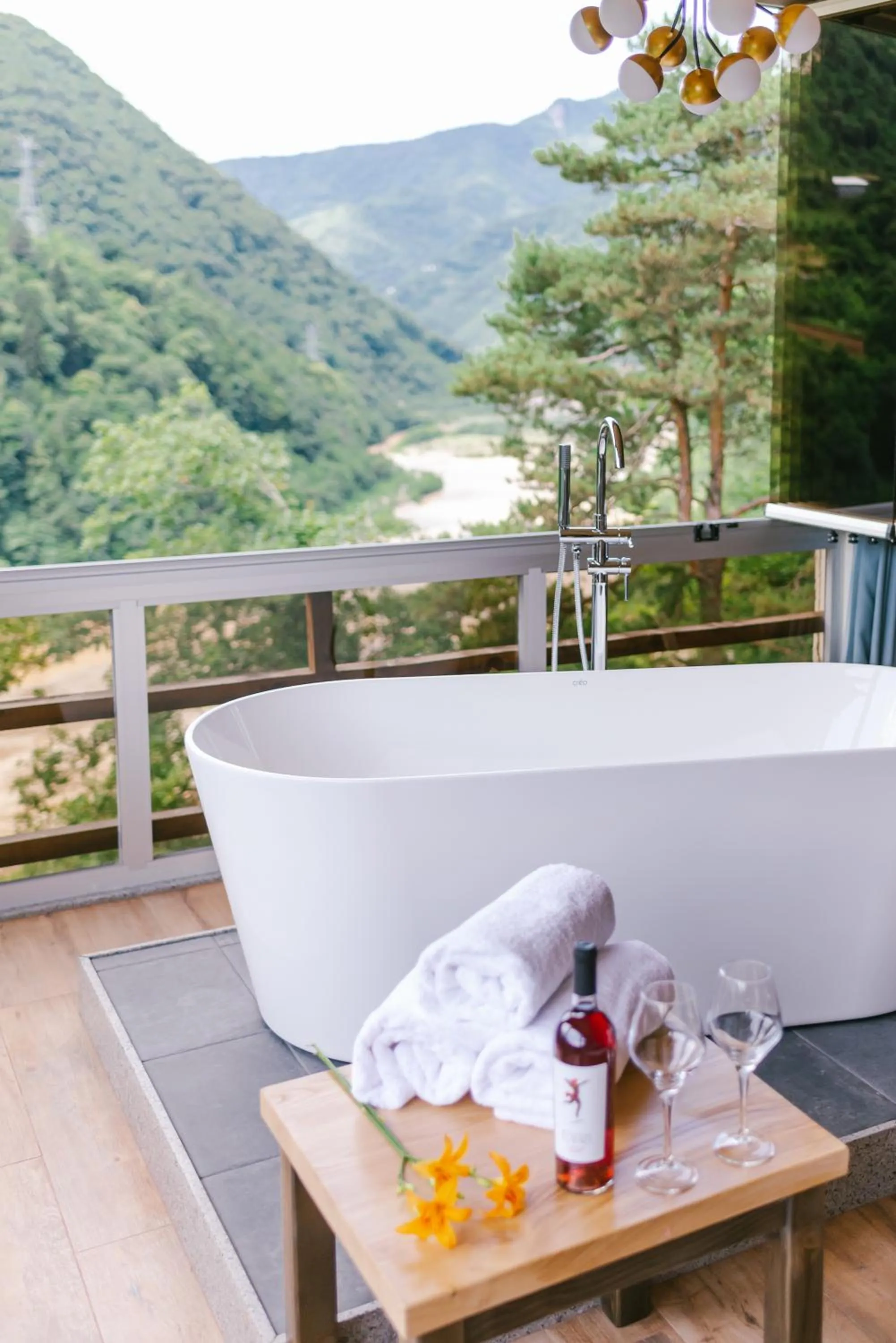 Coffee/tea facilities in Hotel Chateau Iveri