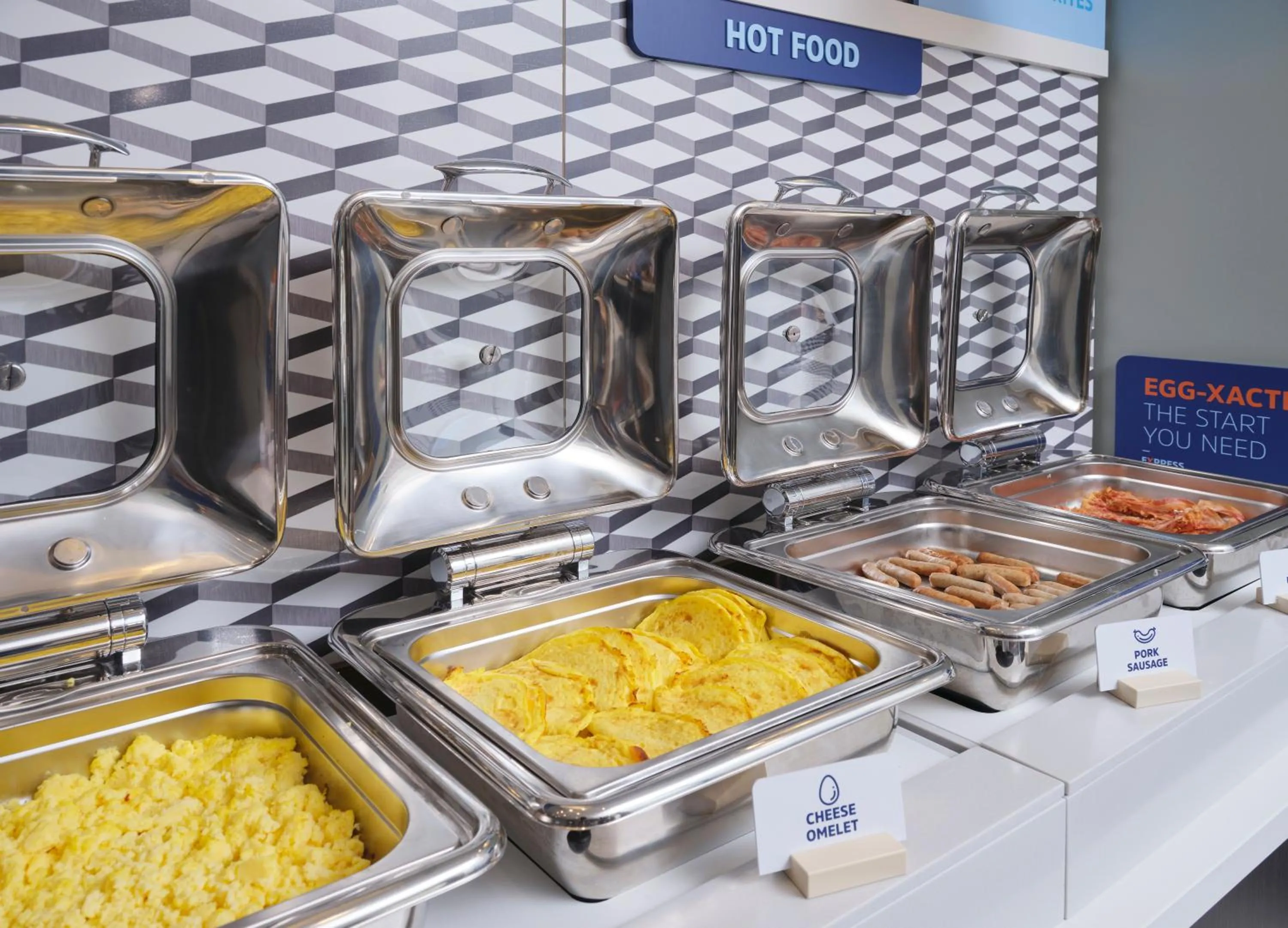 Breakfast in Holiday Inn Express & Suites - Lockport by IHG