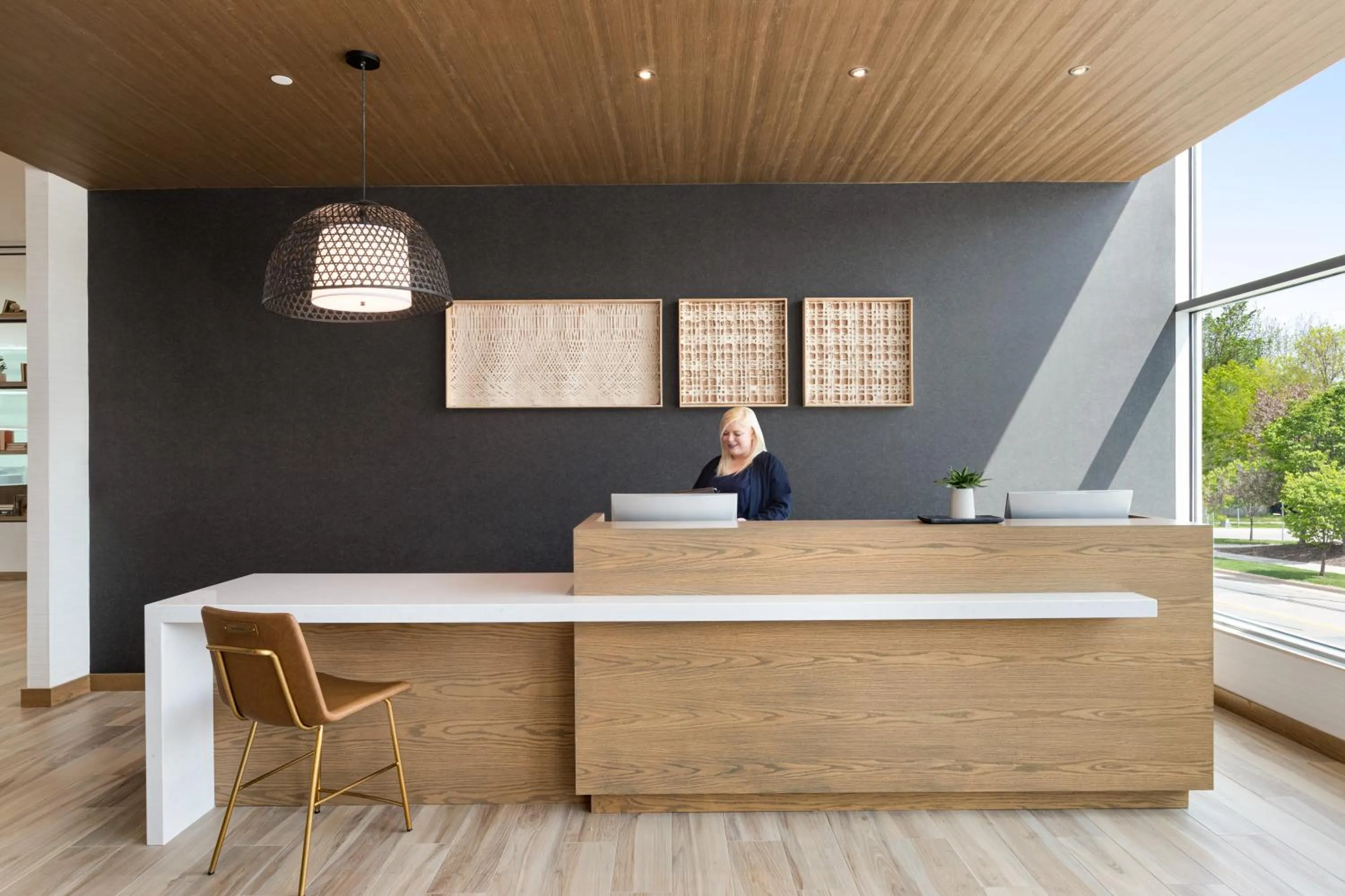 Lobby or reception in Staybridge Suites Rochester - Mayo Clinic Area by IHG