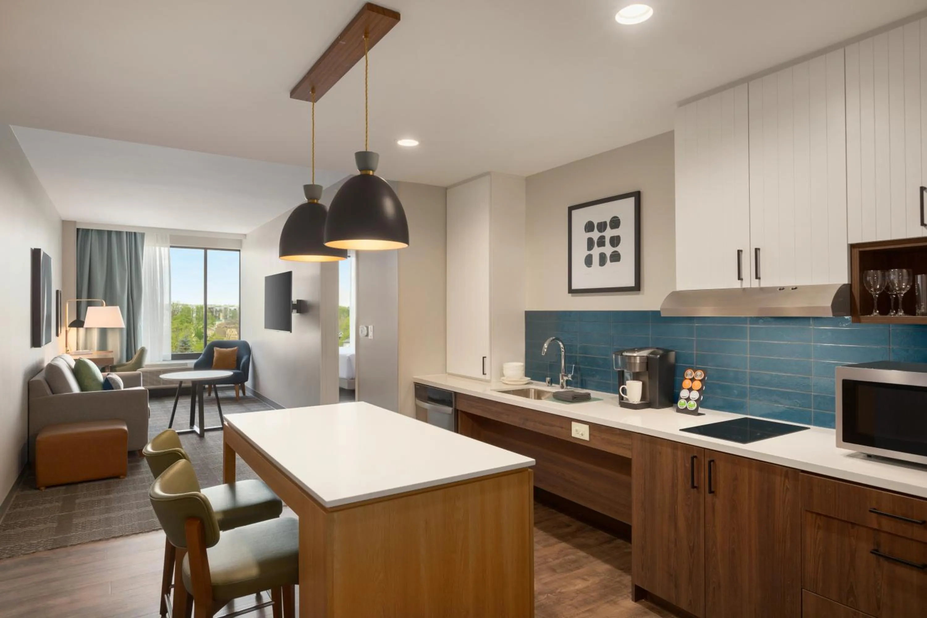 Kitchen or kitchenette in Staybridge Suites Rochester - Mayo Clinic Area by IHG