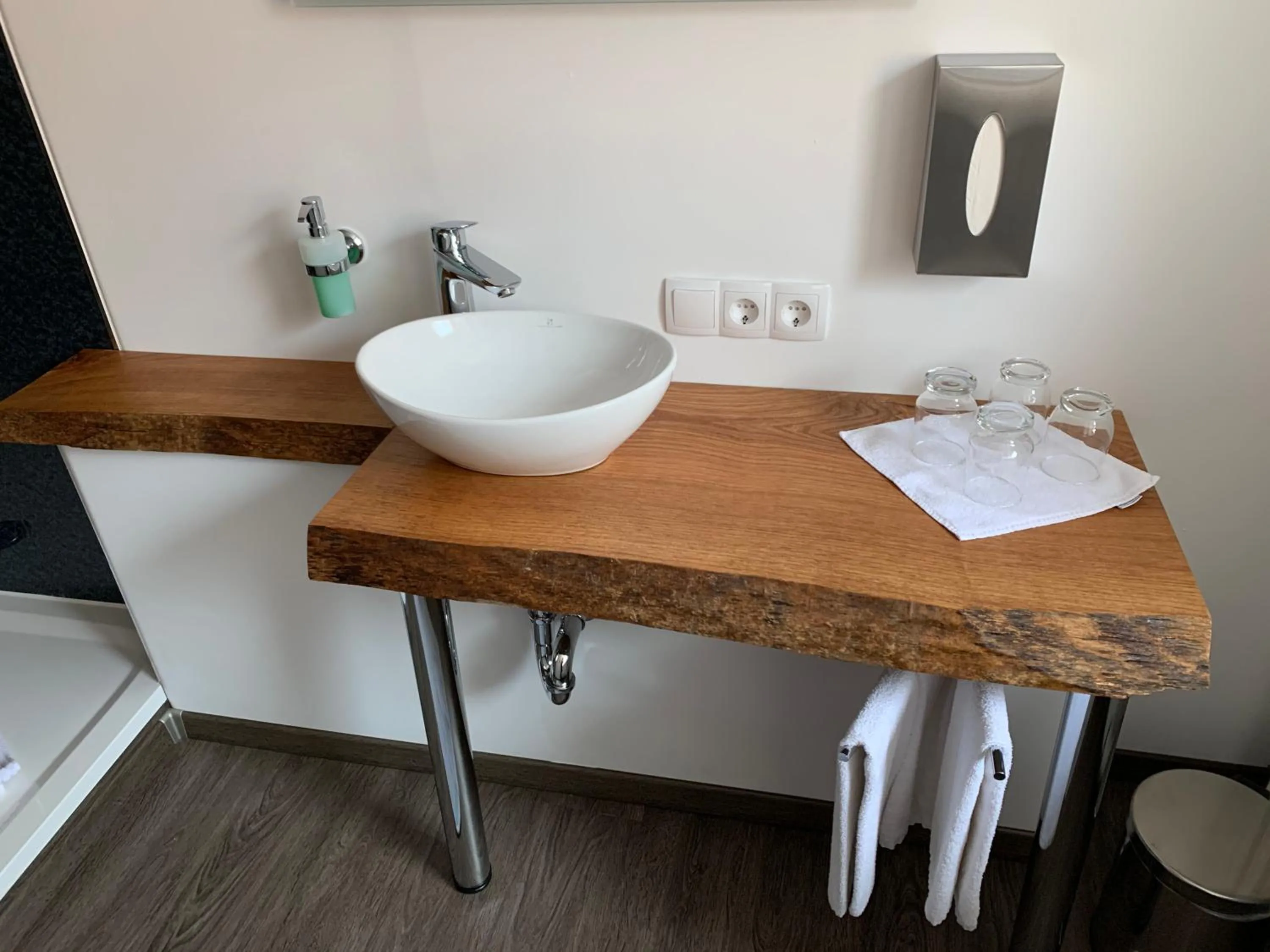 Bathroom in Gasthof zum Waldstein