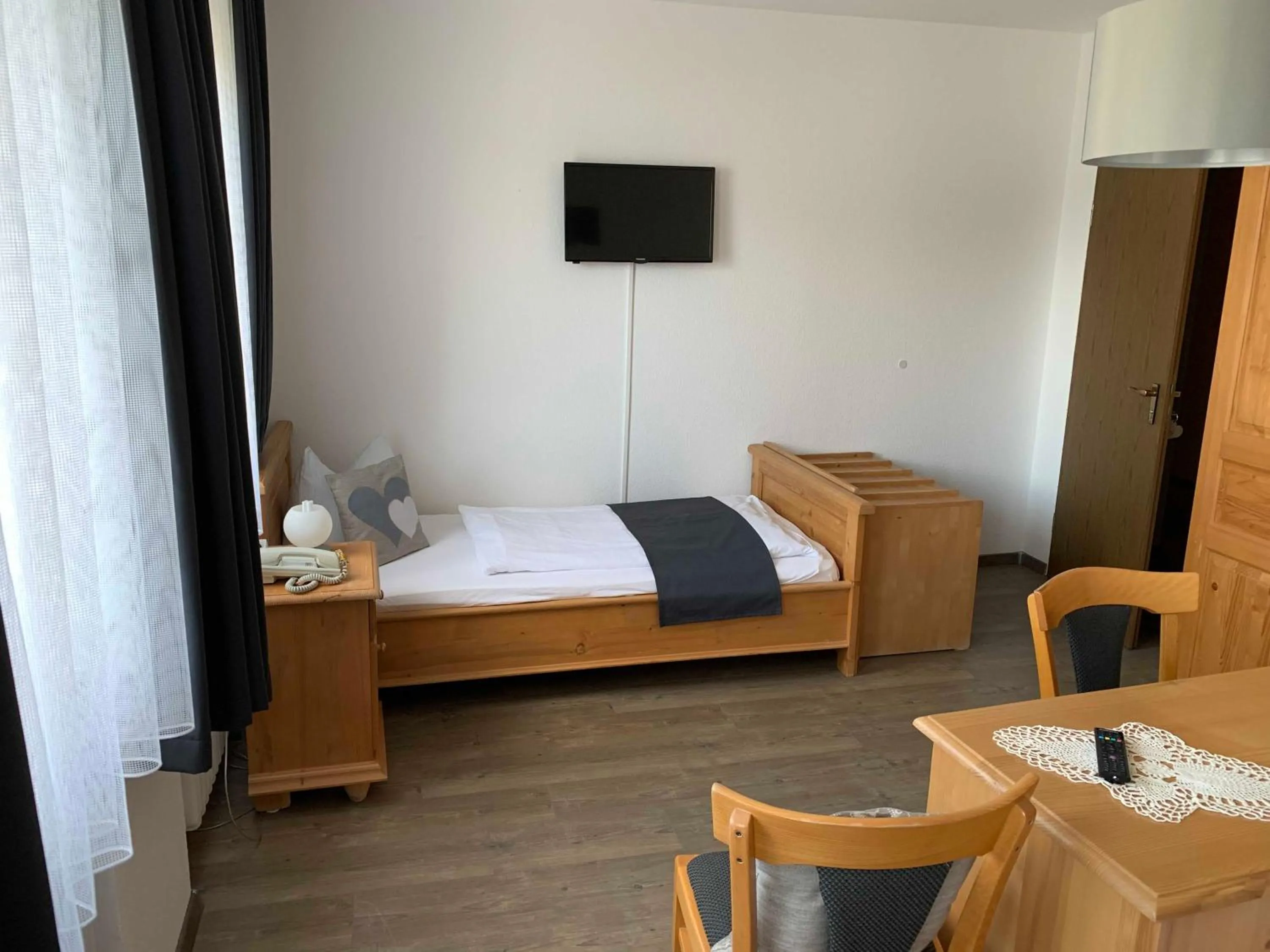 Bed in Gasthof zum Waldstein