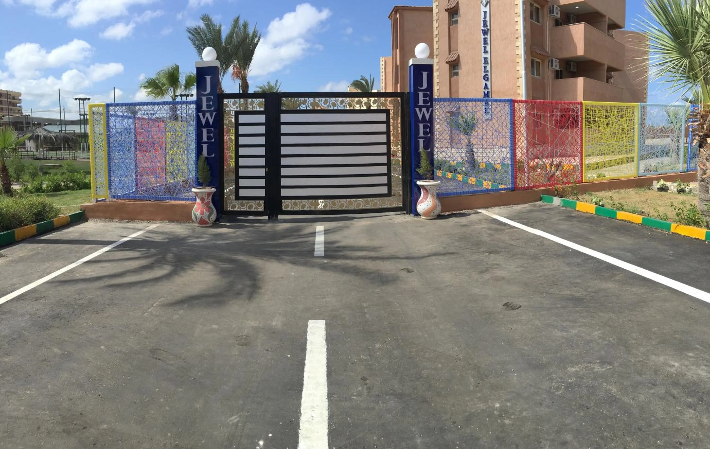 Facade/entrance in Jewel Gameel appartement