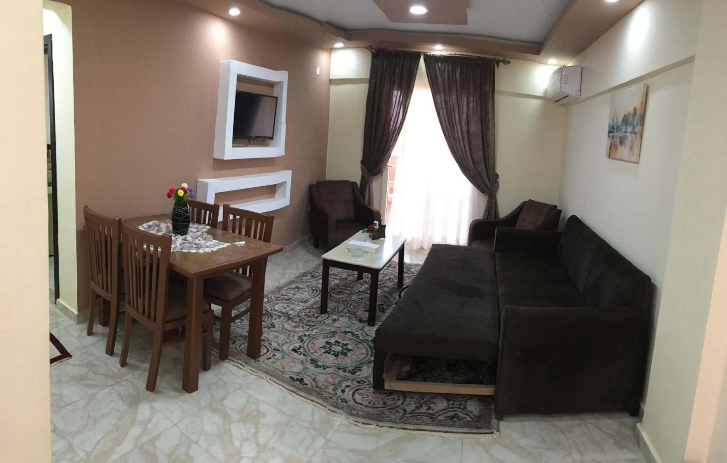 TV and multimedia in Jewel Gameel appartement