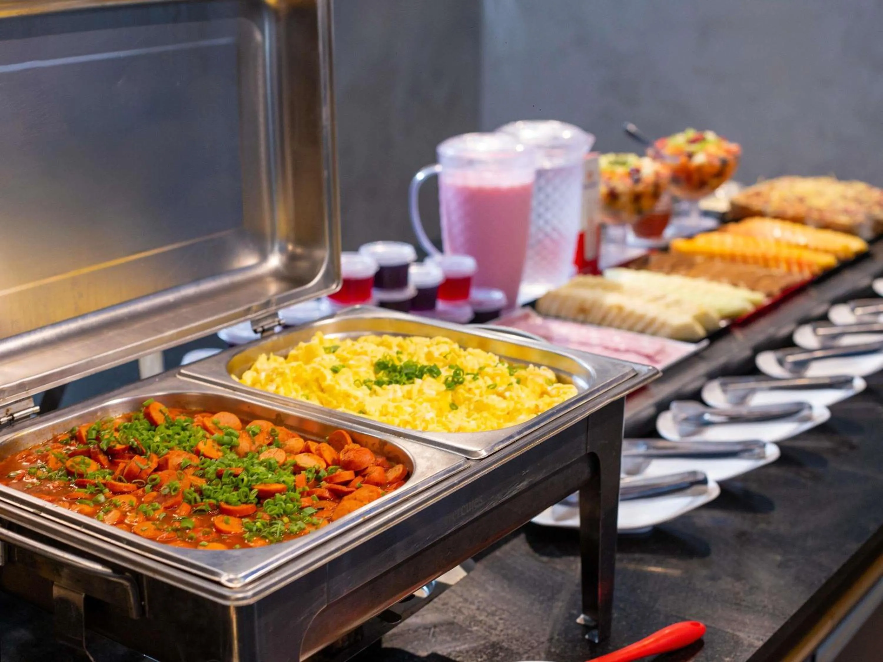 Restaurant/places to eat in ibis Cuiaba Shopping