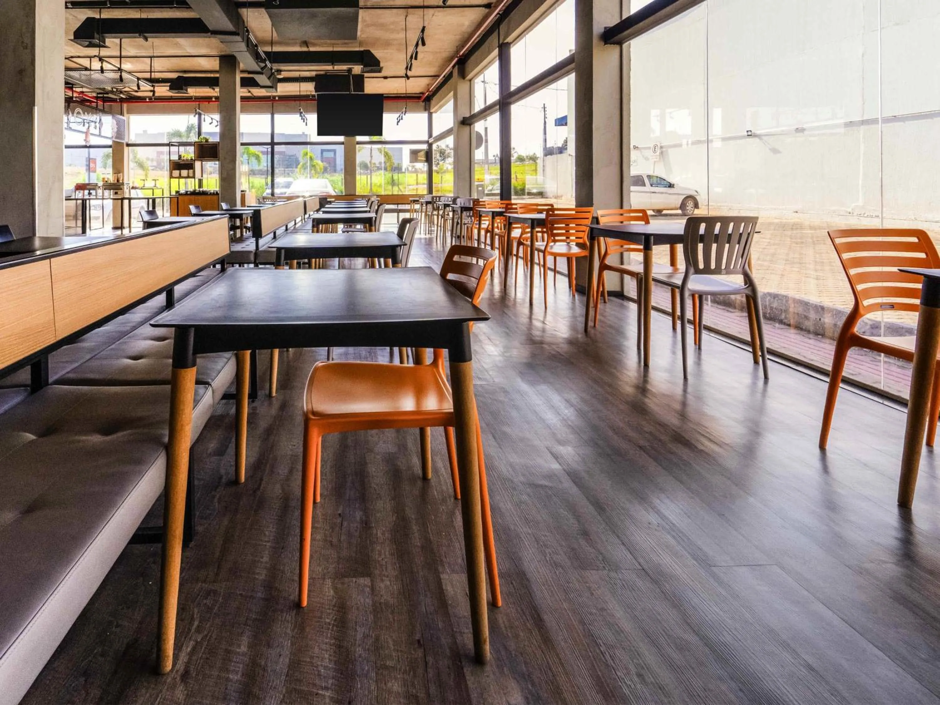 Restaurant/places to eat in ibis Cuiaba Shopping