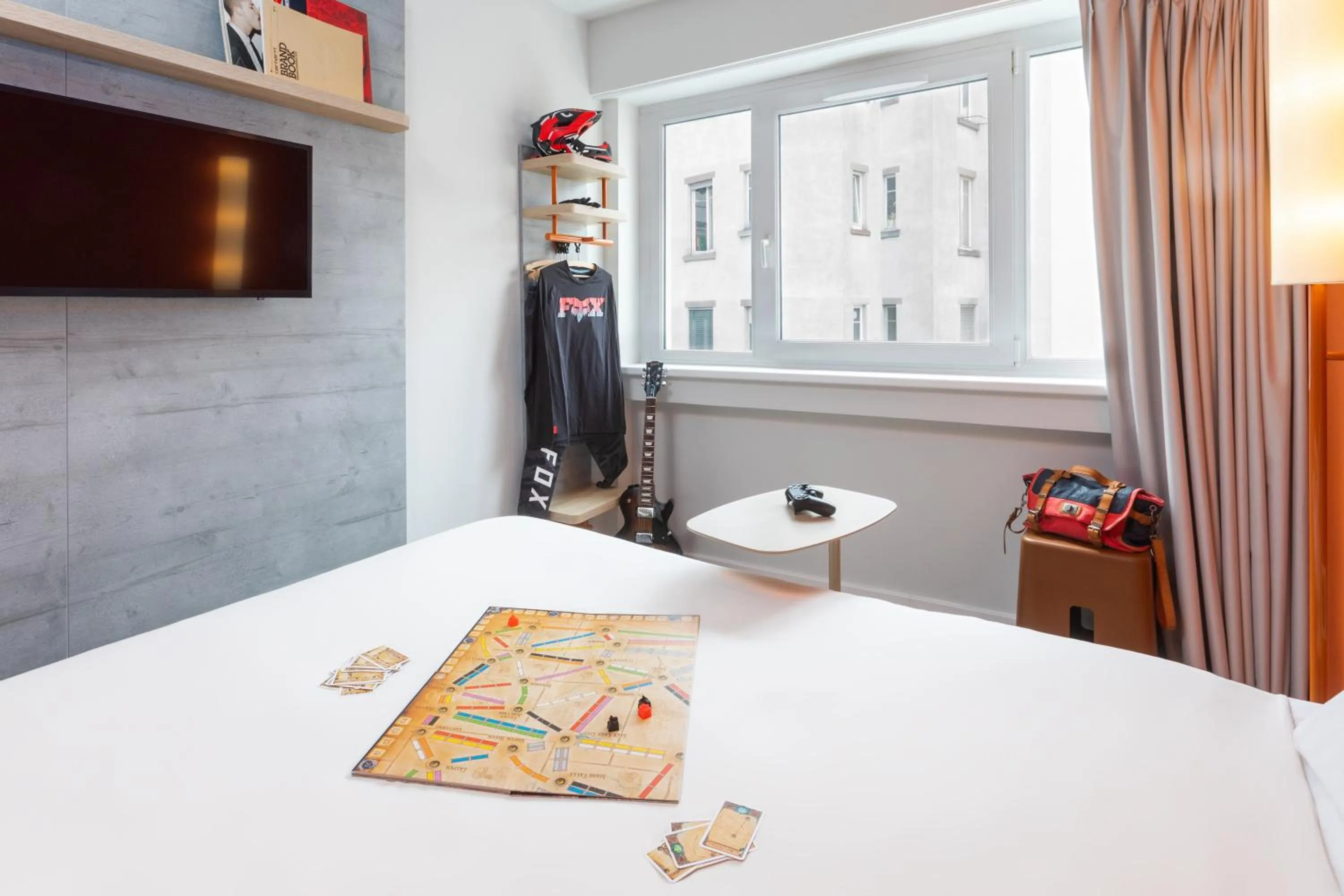 Facility for disabled guests, Bed in Ibis Budget Strasbourg Centre Republique