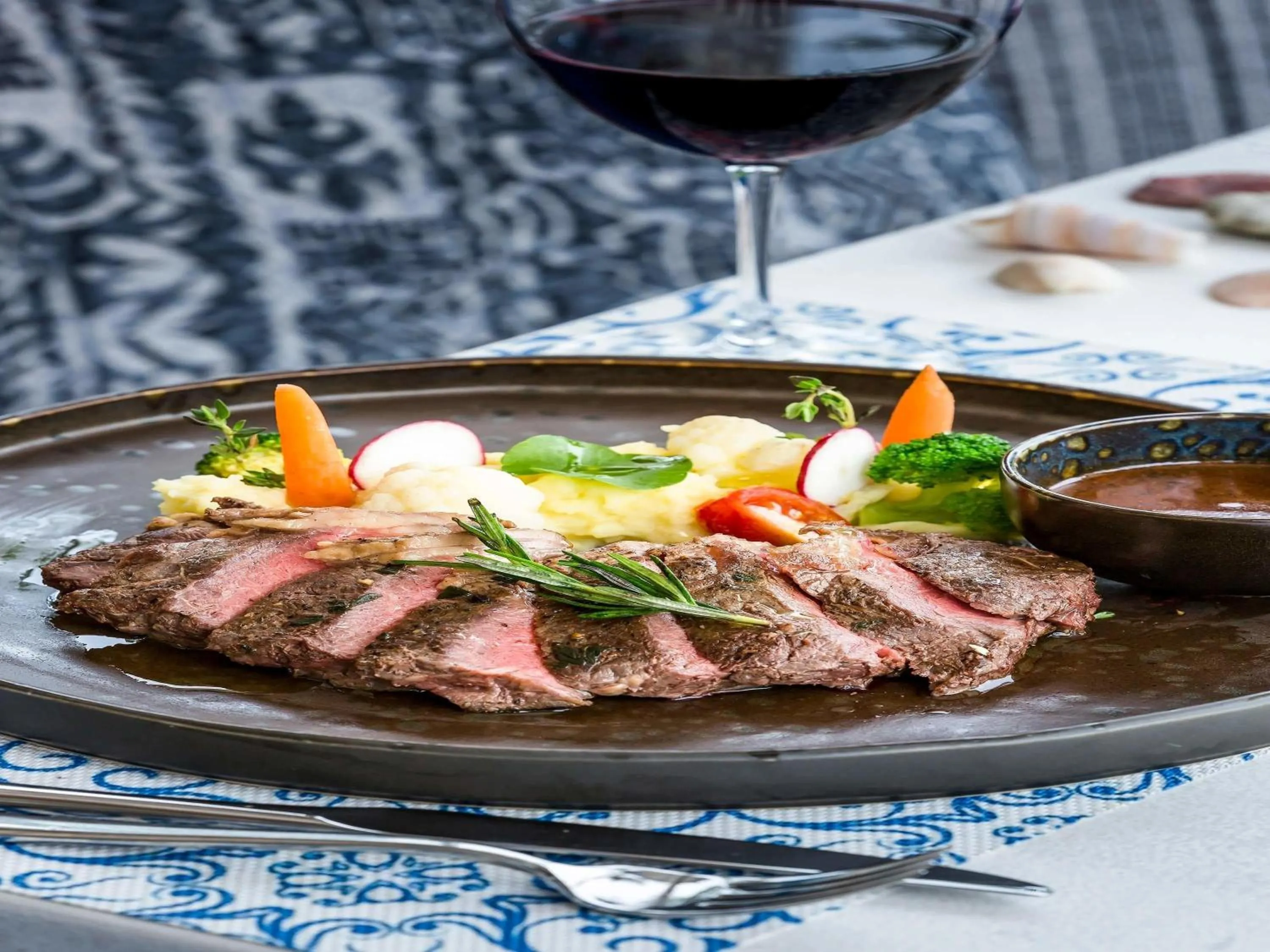 Restaurant/places to eat in Pullman Khao Lak Resort