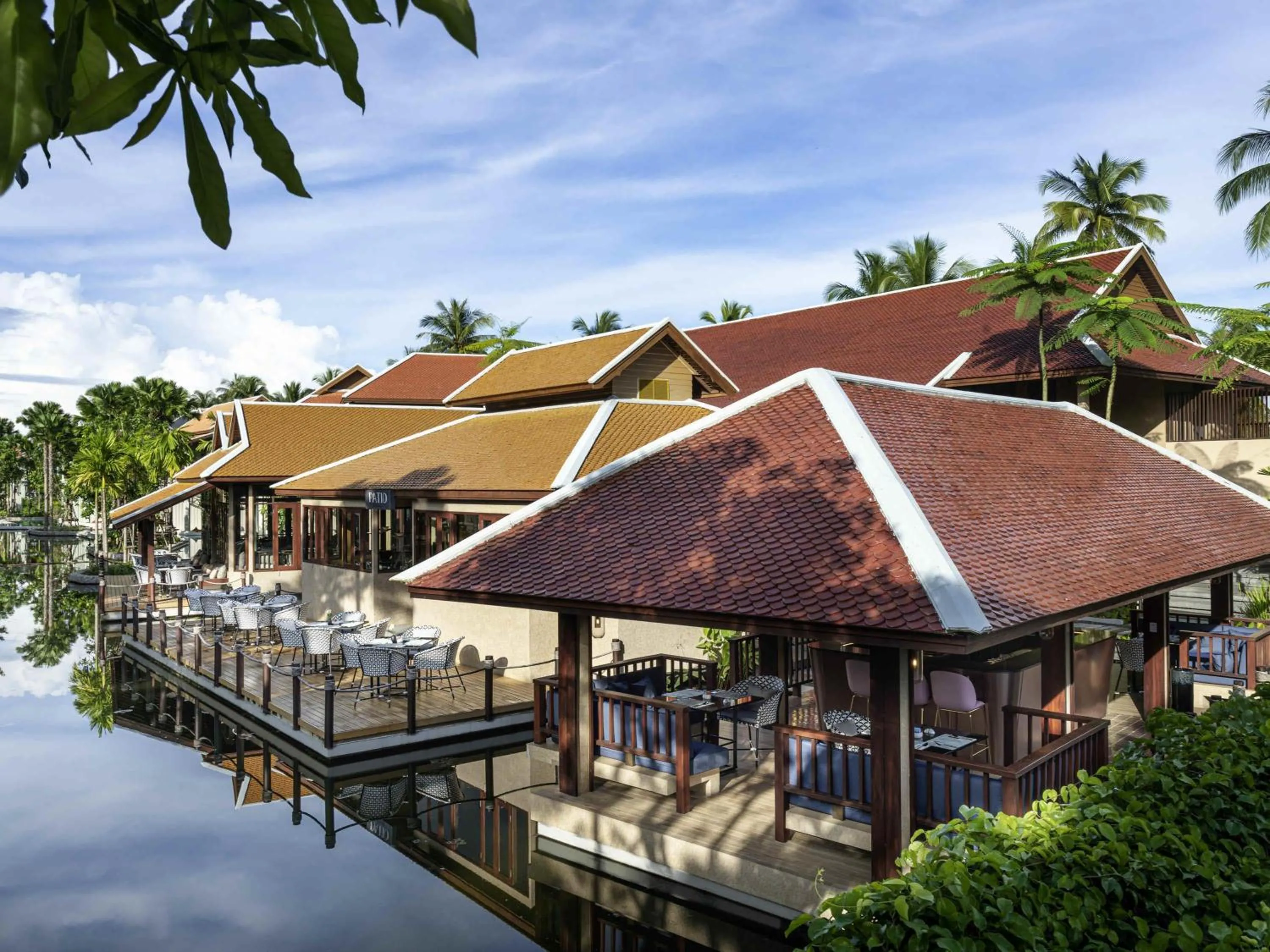 Restaurant/places to eat in Grand Mercure Khao Lak Bangsak