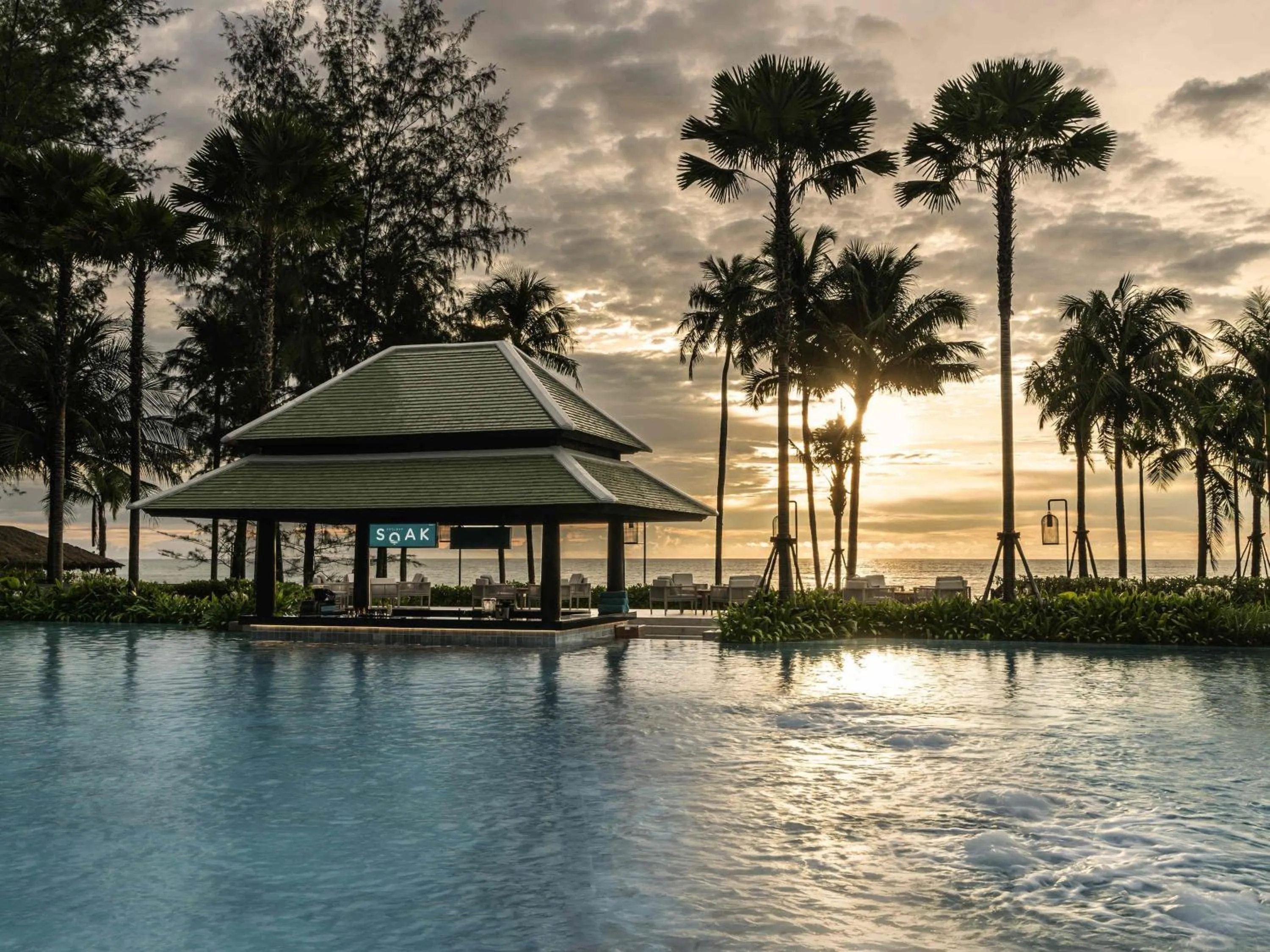 Pool view in Grand Mercure Khao Lak Bangsak