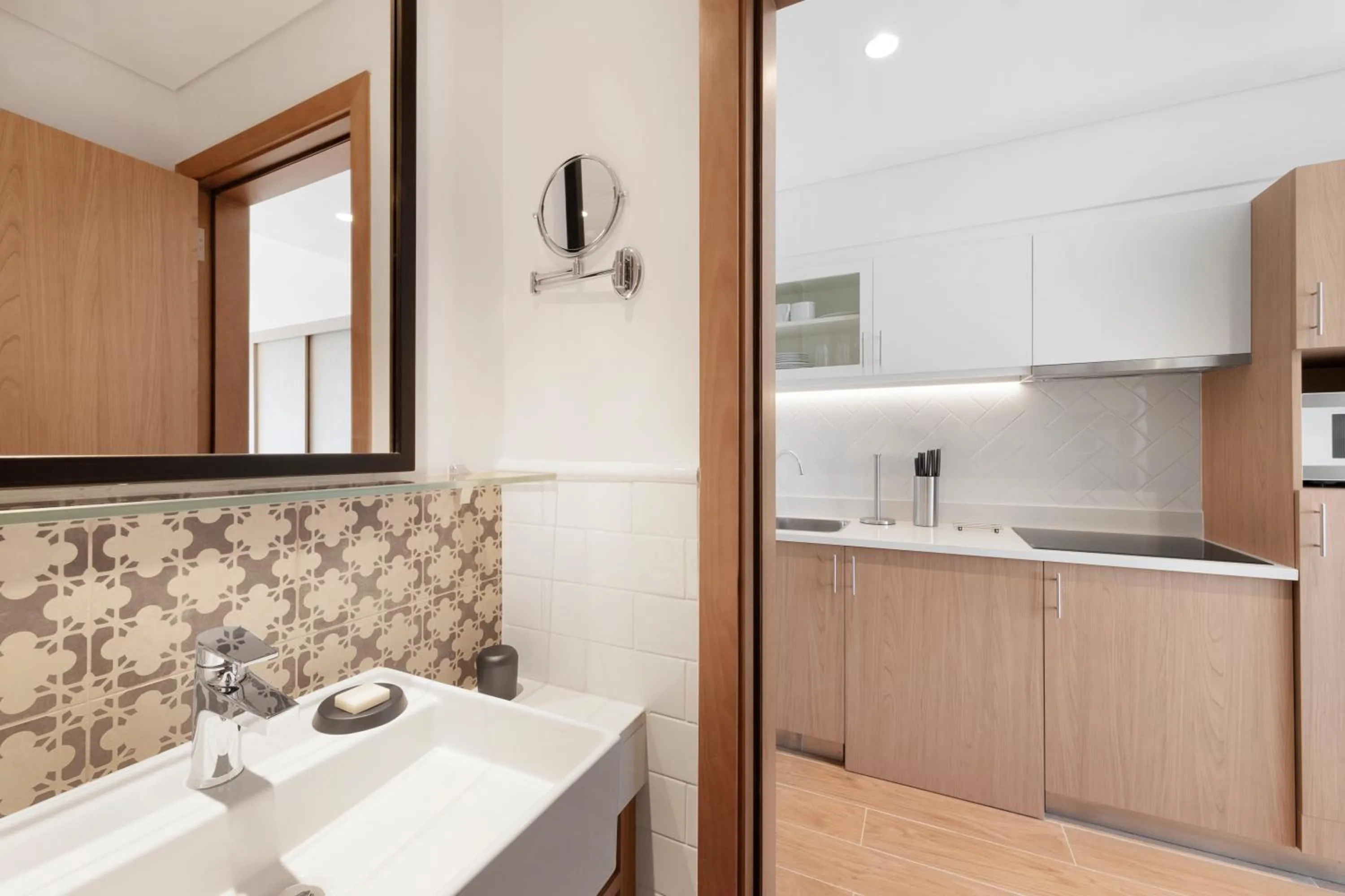 Bathroom in Aparthotel Adagio Dubai Deira