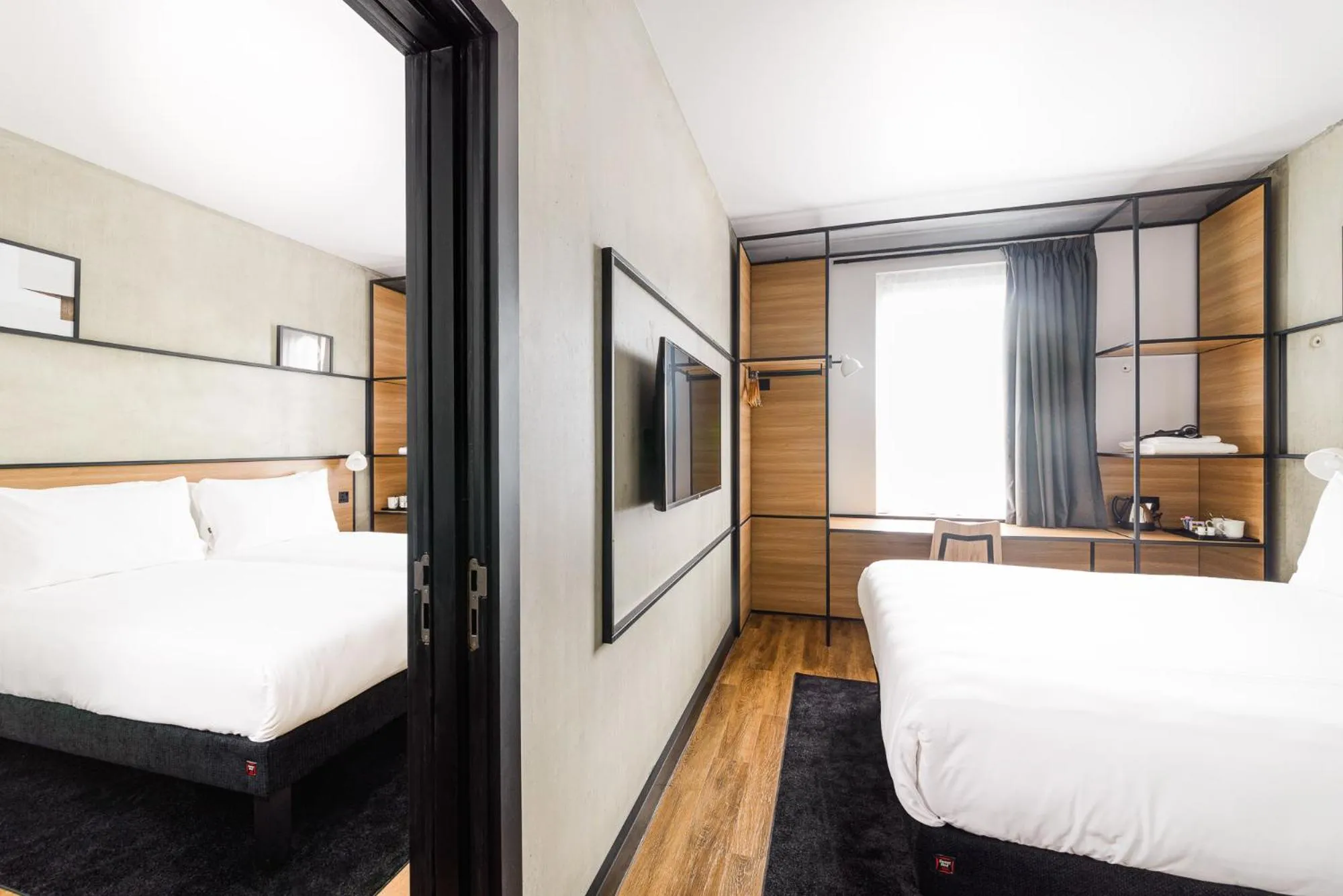 Bedroom, Bed in ibis Bridgwater, M5 Jct23