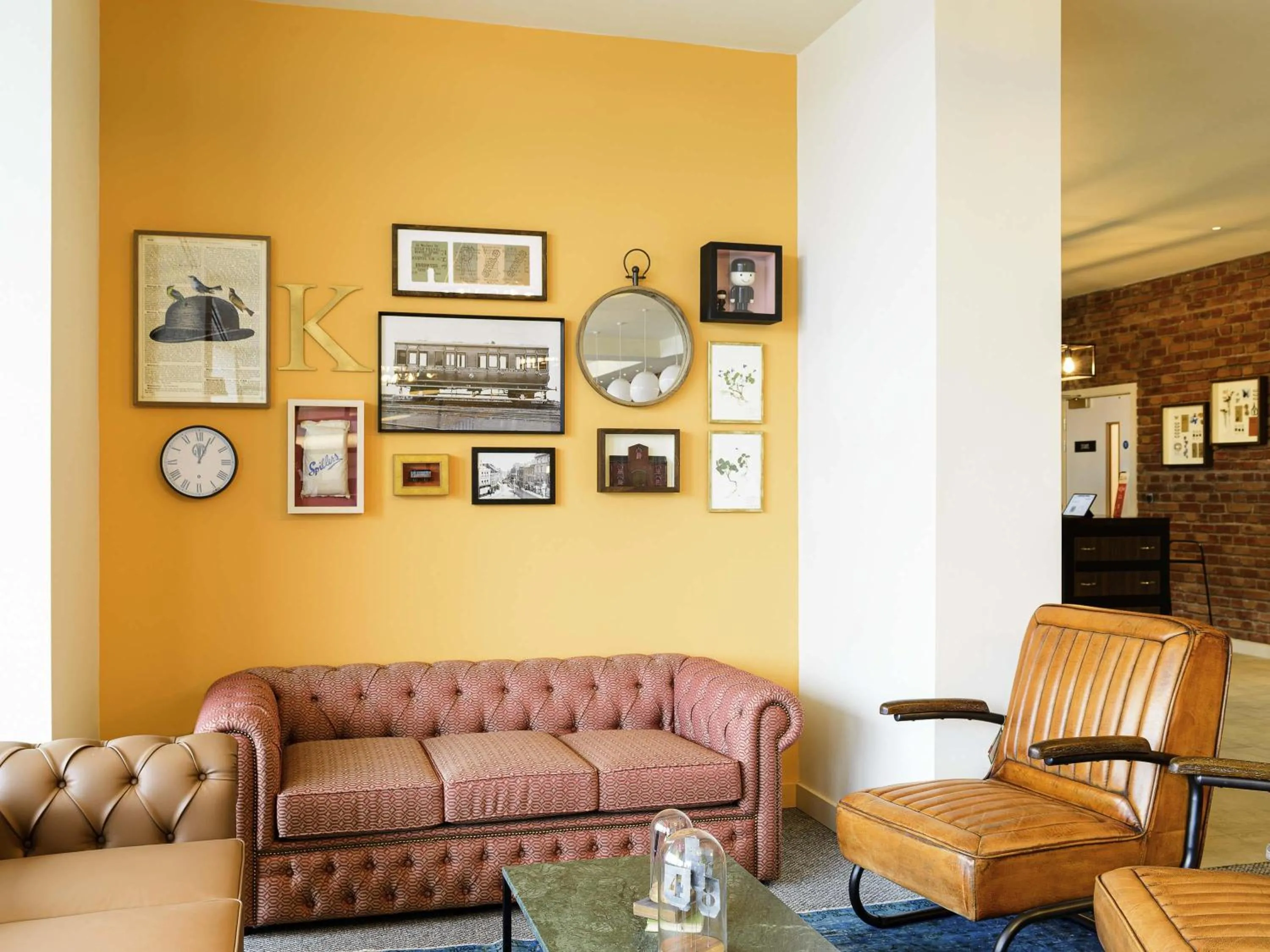 Lounge or bar in ibis Bridgwater, M5 Jct23