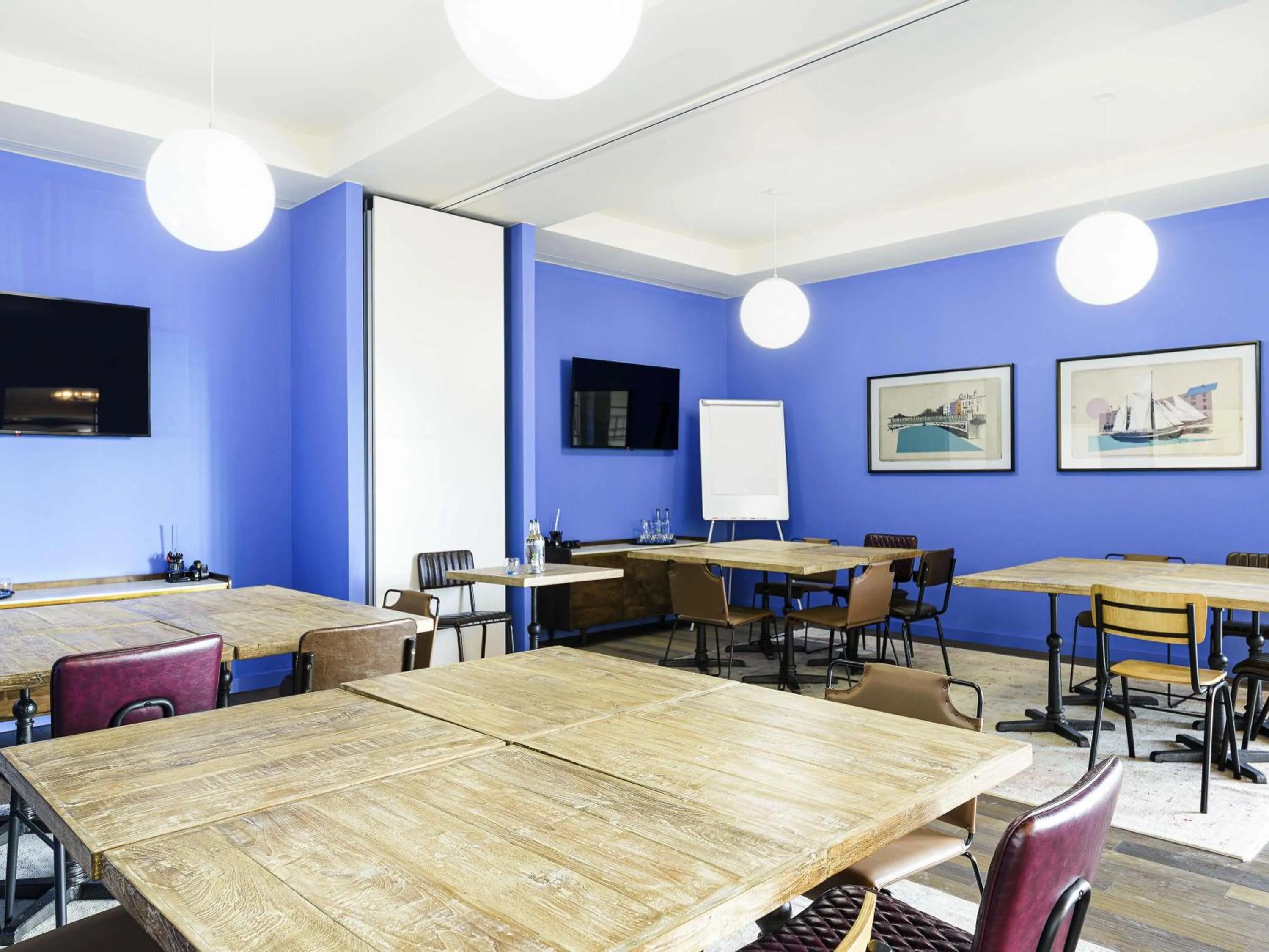 Meeting/conference room in ibis Bridgwater, M5 Jct23