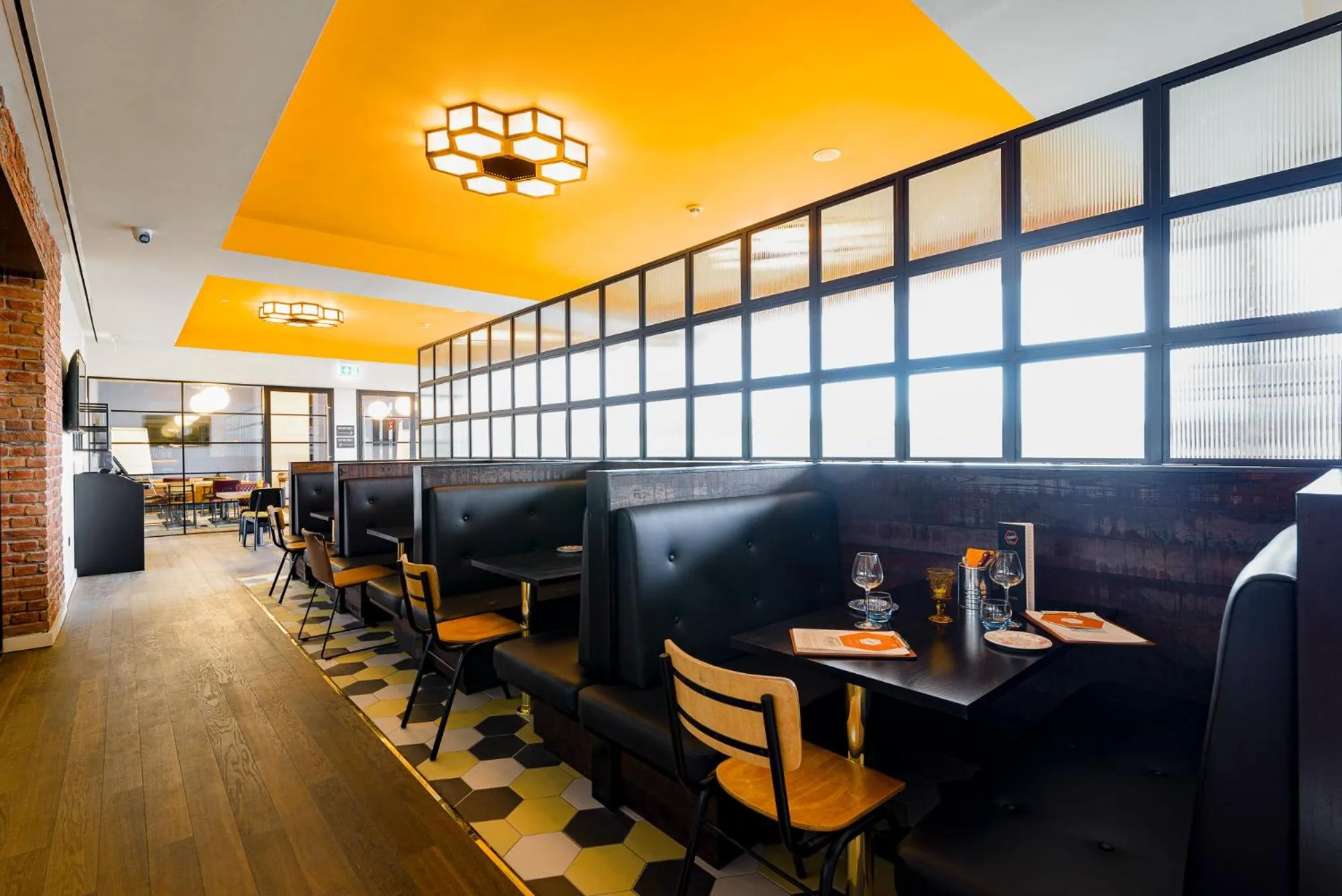 Restaurant/places to eat in ibis Bridgwater, M5 Jct23