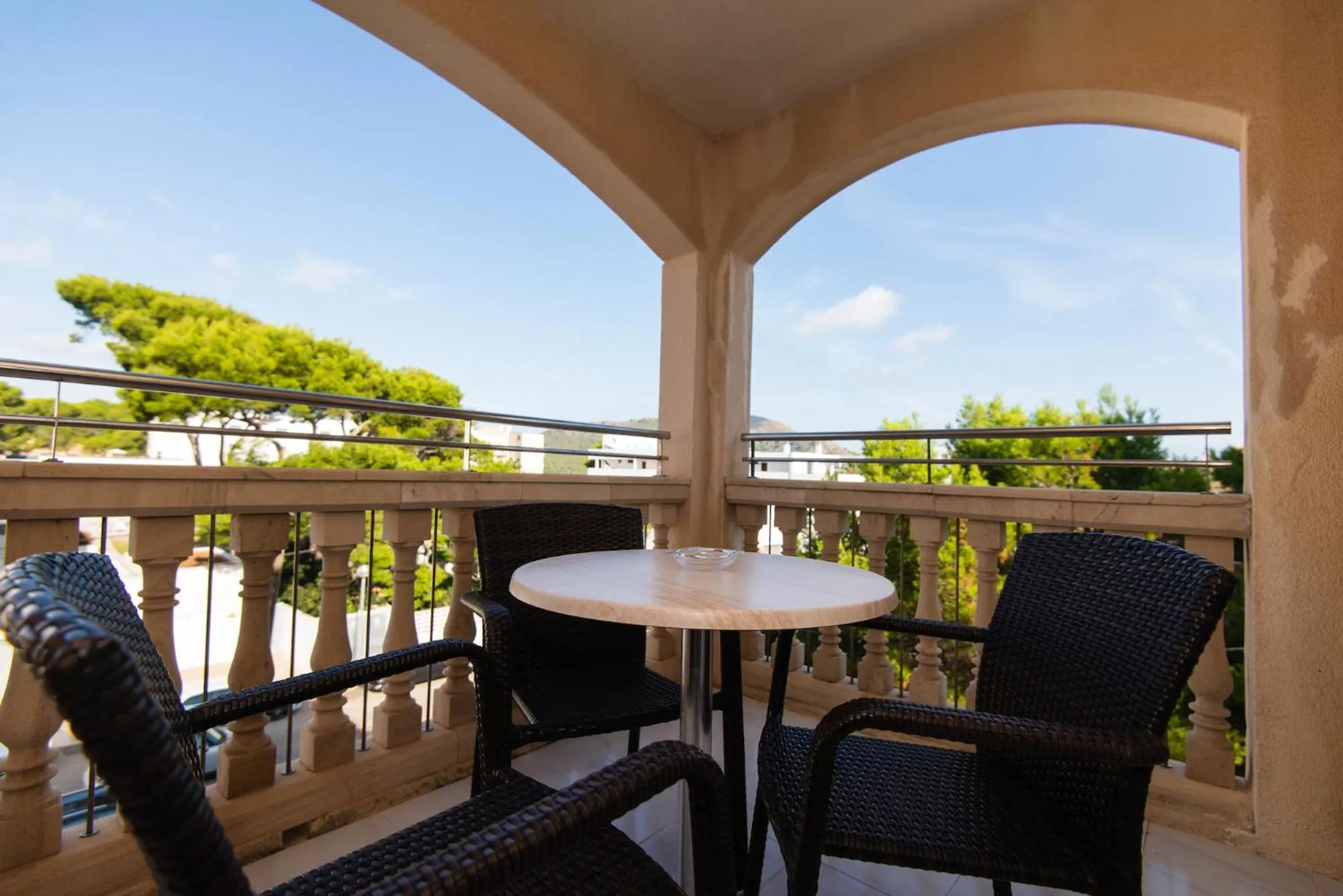 Balcony/Terrace in Apartamentos Quijote Park