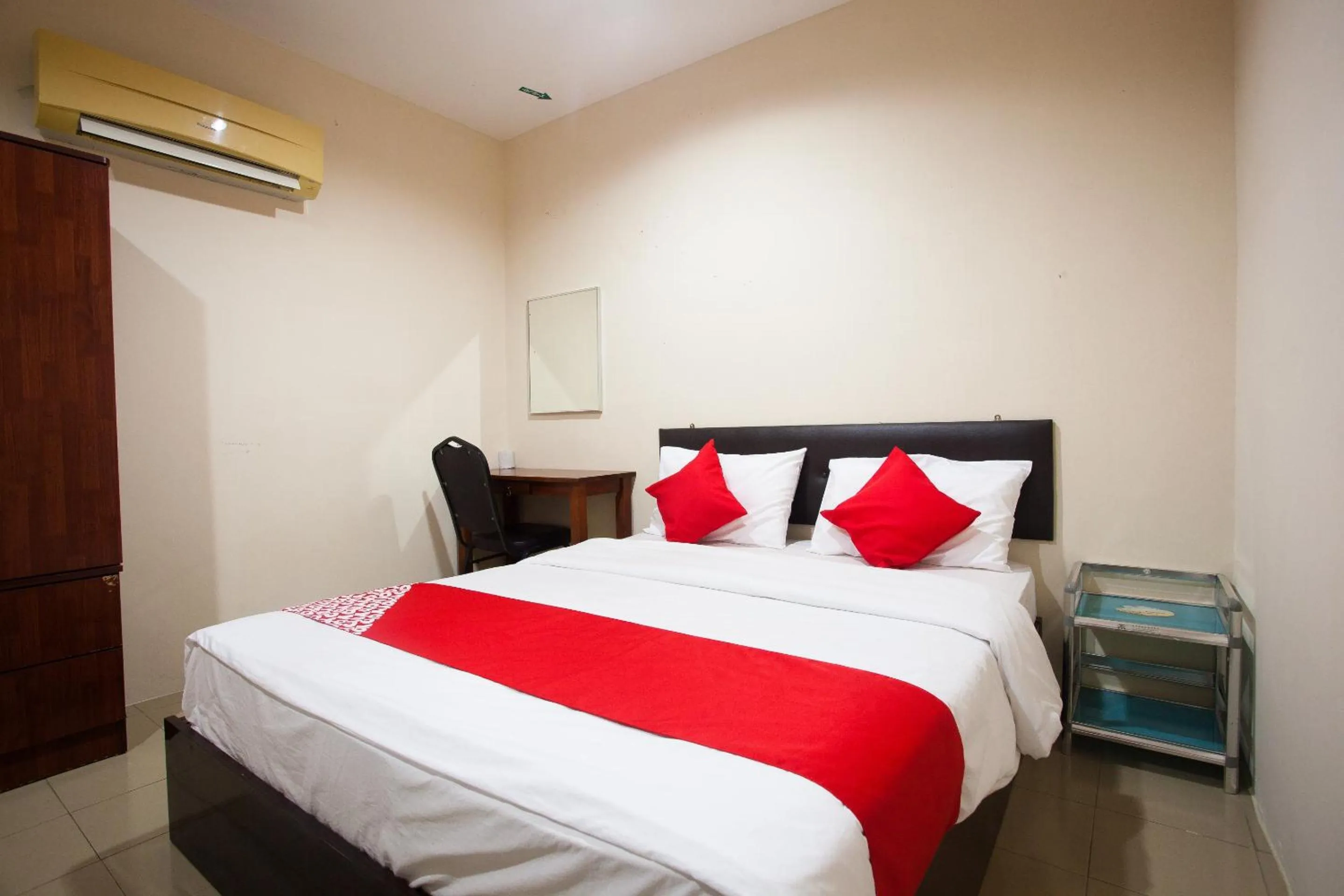 Bed in Hotel O Melintang Hotel