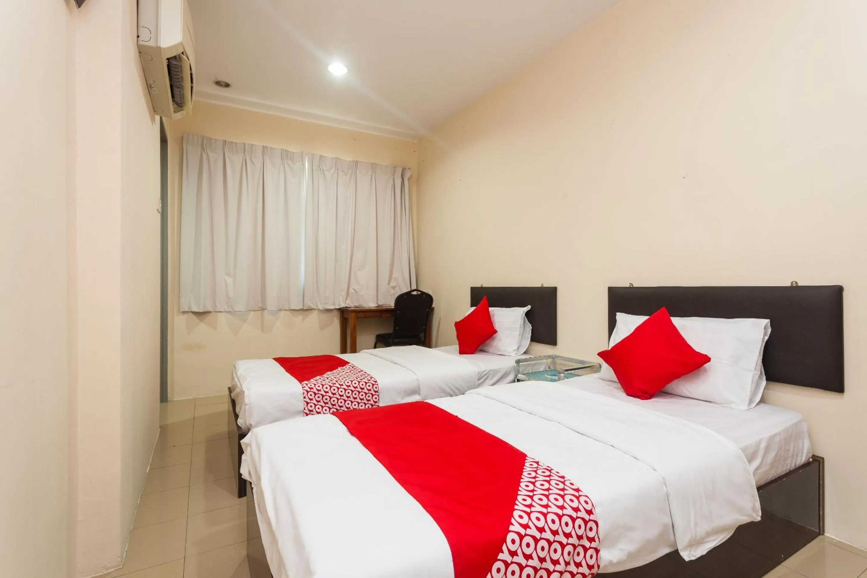 Bed in Hotel O Melintang Hotel