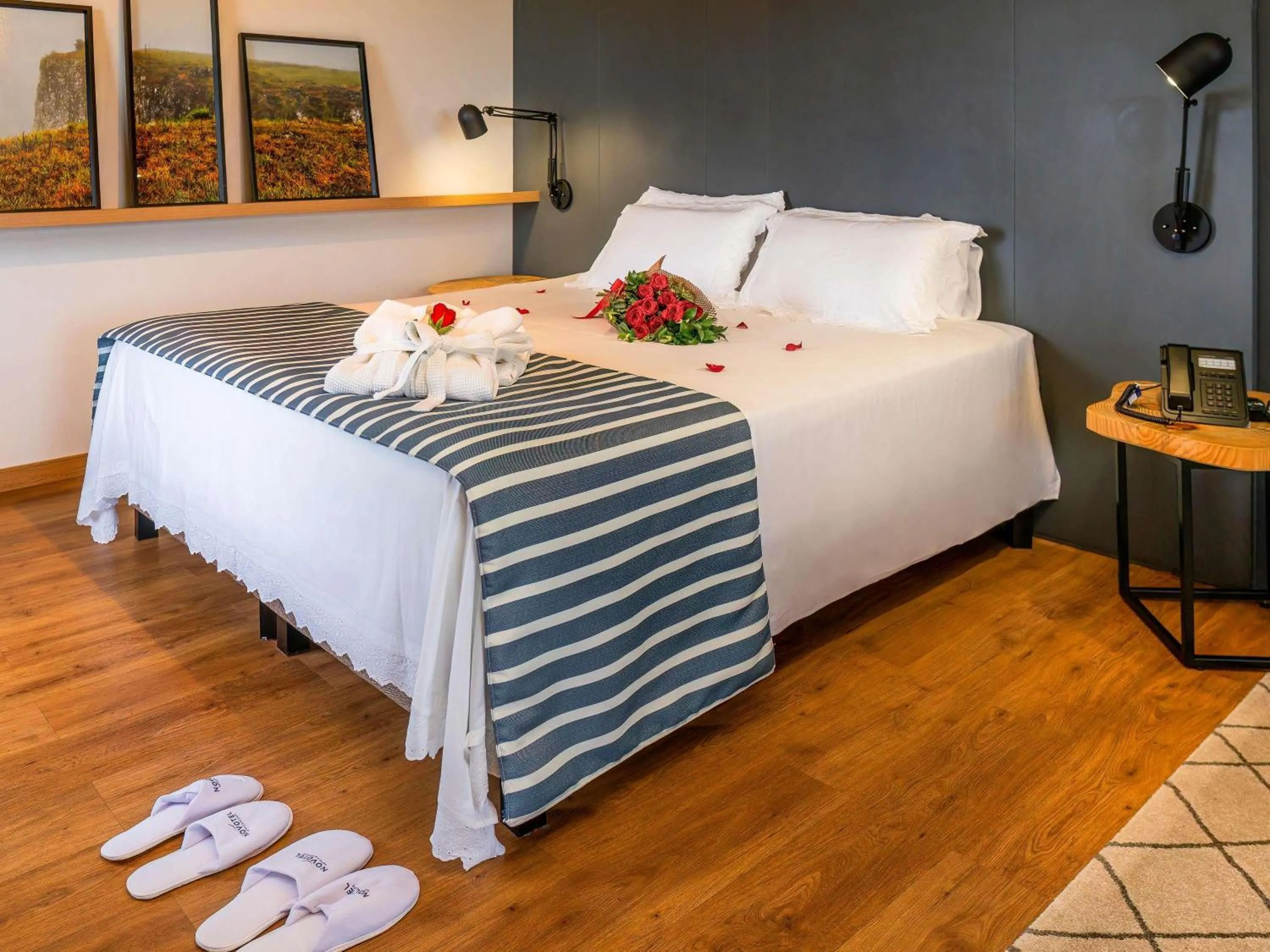 Photo of the whole room, Bed in Novotel Criciuma