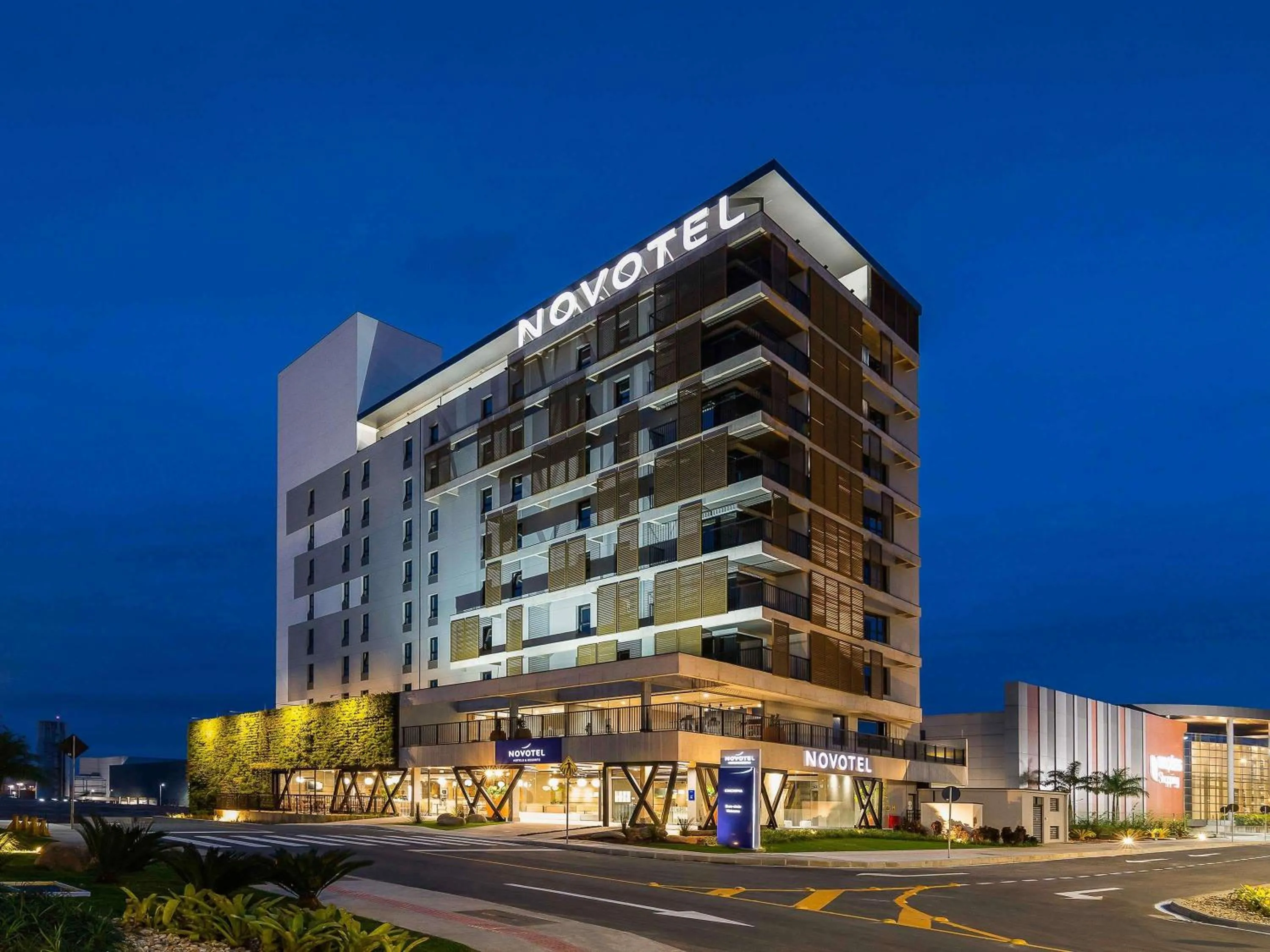 Property building in Novotel Criciuma