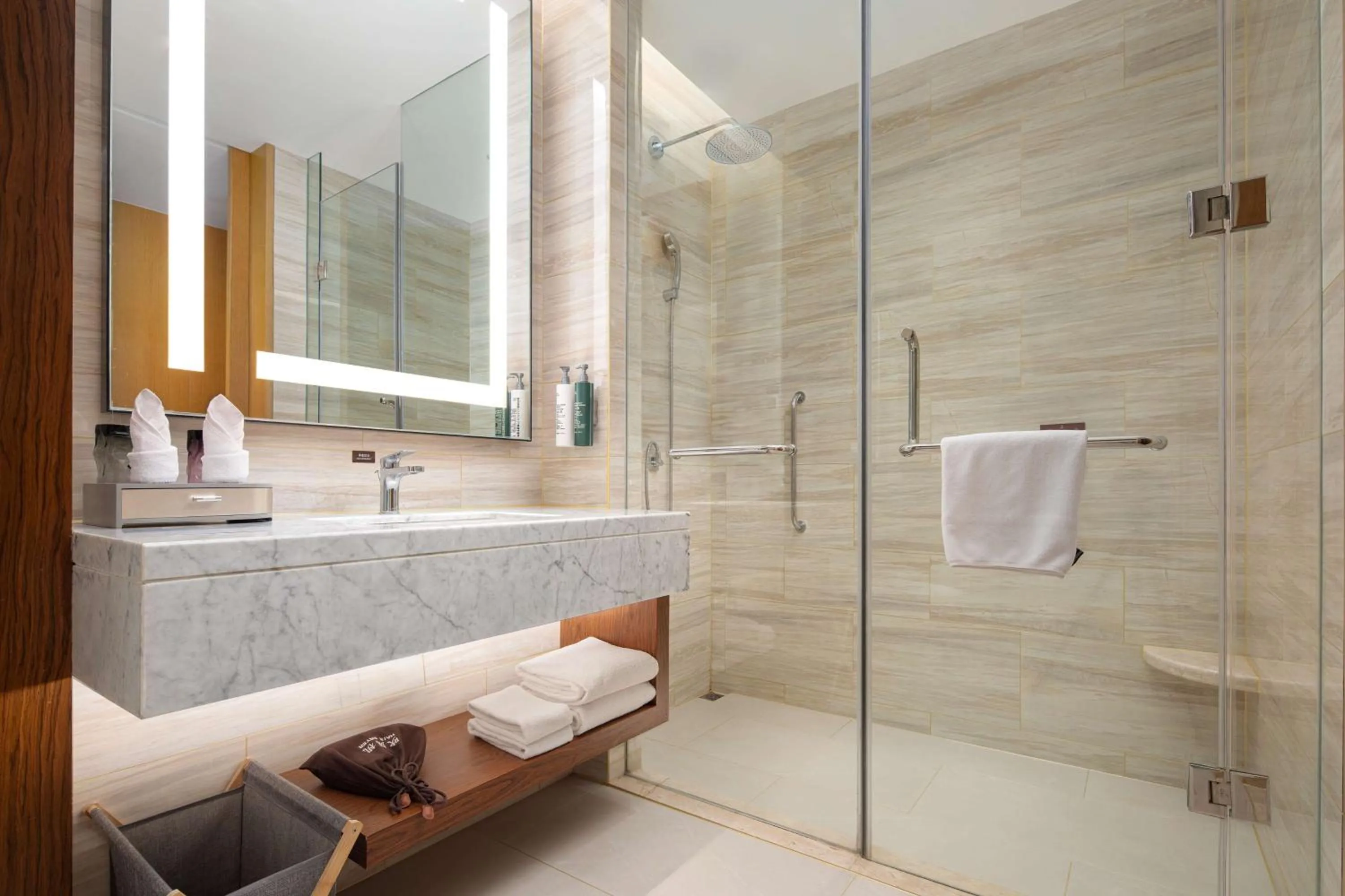 Bathroom in Hilton Garden Inn Zibo Zhangdian