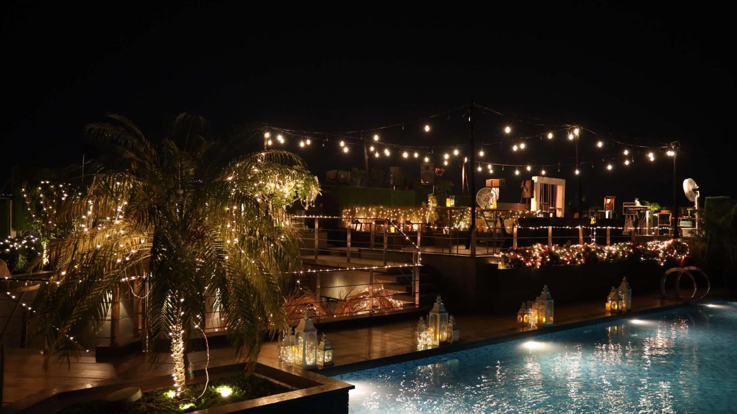 Pool view in Radisson Blu Mumbai International Airport