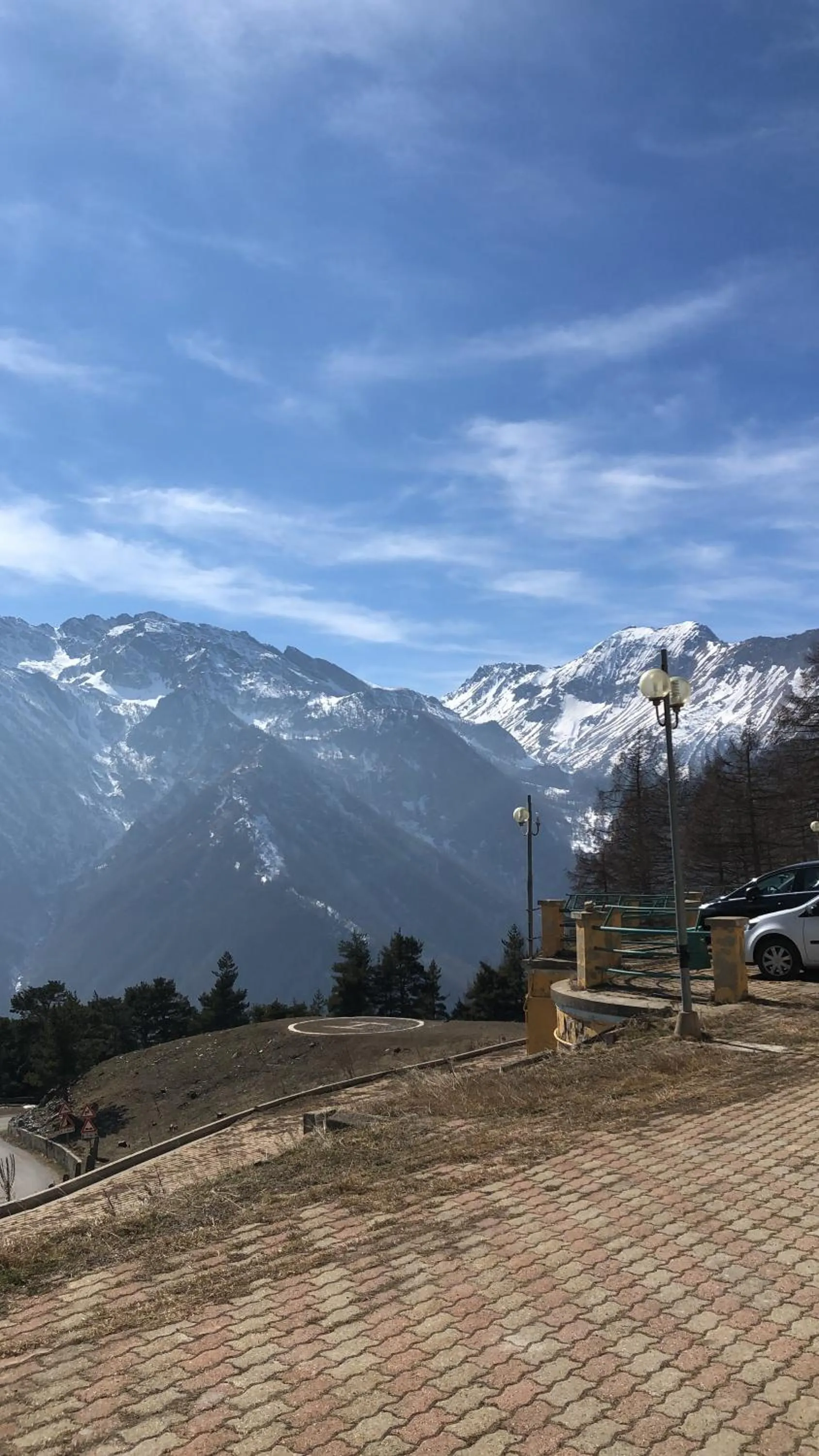 Pràcatinat Hotel & Restaurant