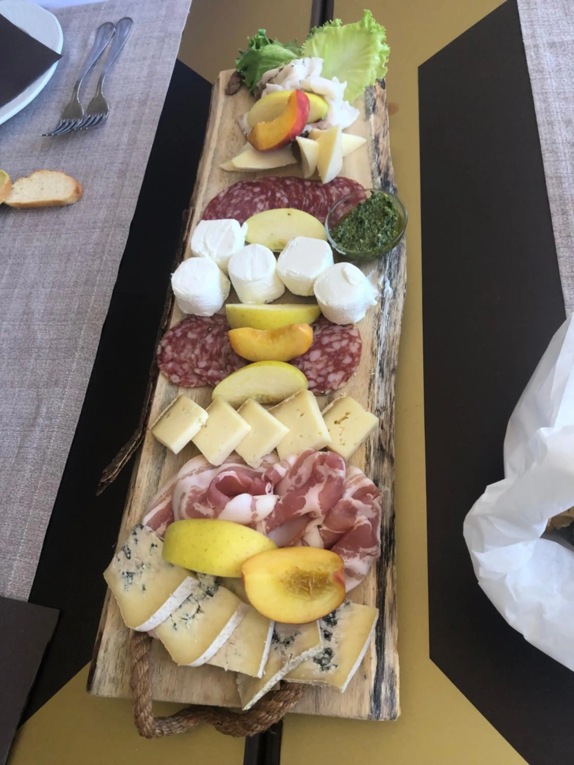 Pràcatinat Hotel & Restaurant